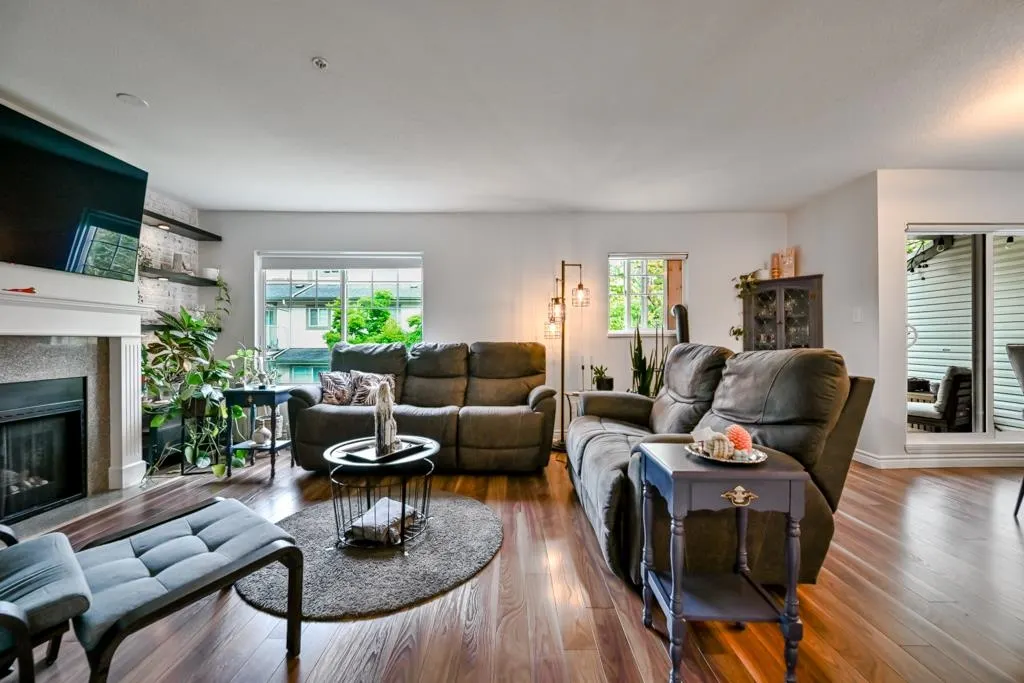 8892 208 Street #22