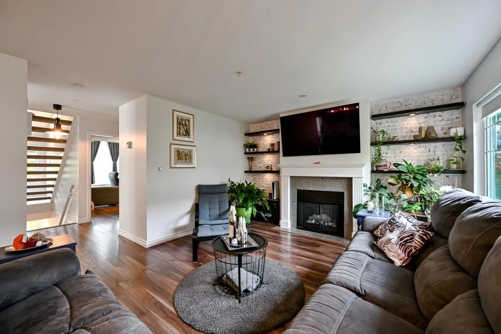 8892 208 Street #22