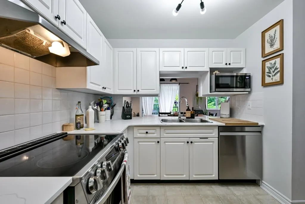 8892 208 Street #22