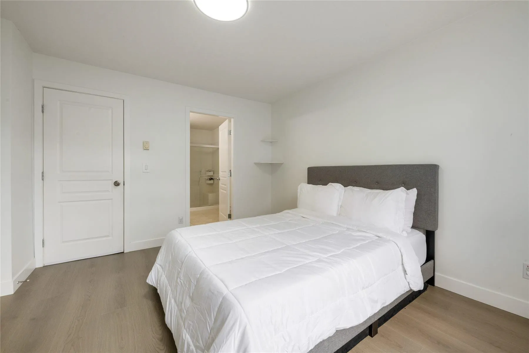 18839 69 Avenue #8