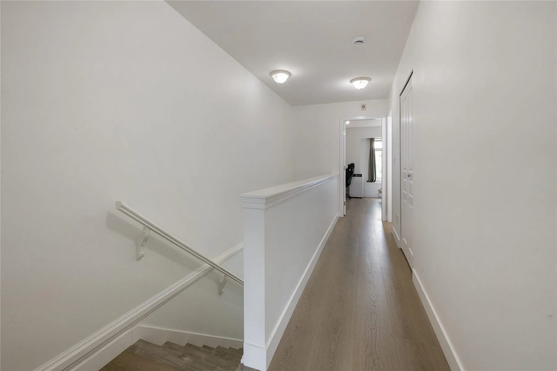 18839 69 Avenue #8