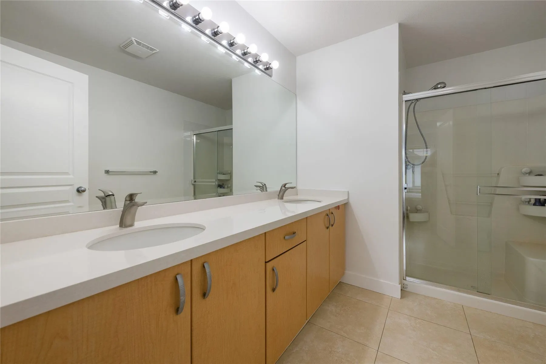18839 69 Avenue #8