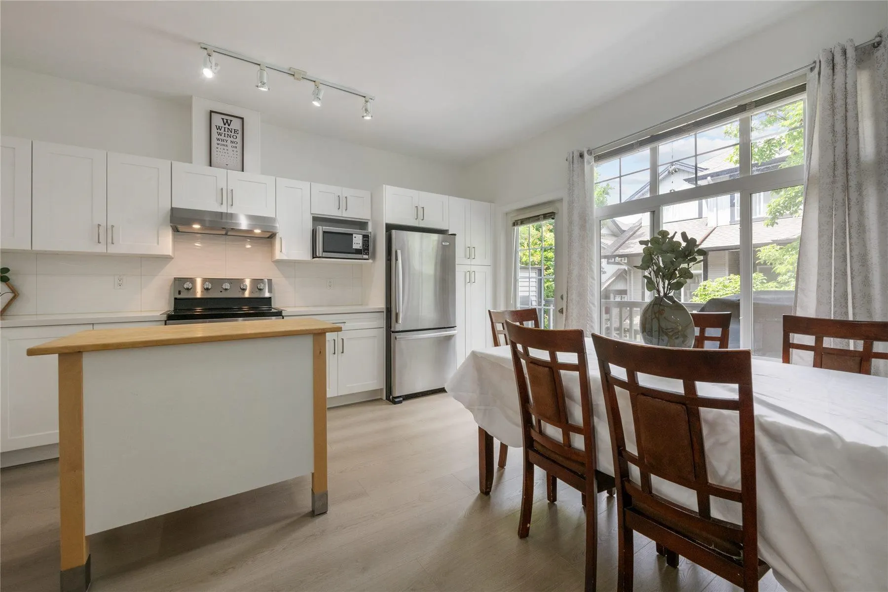 18839 69 Avenue #8