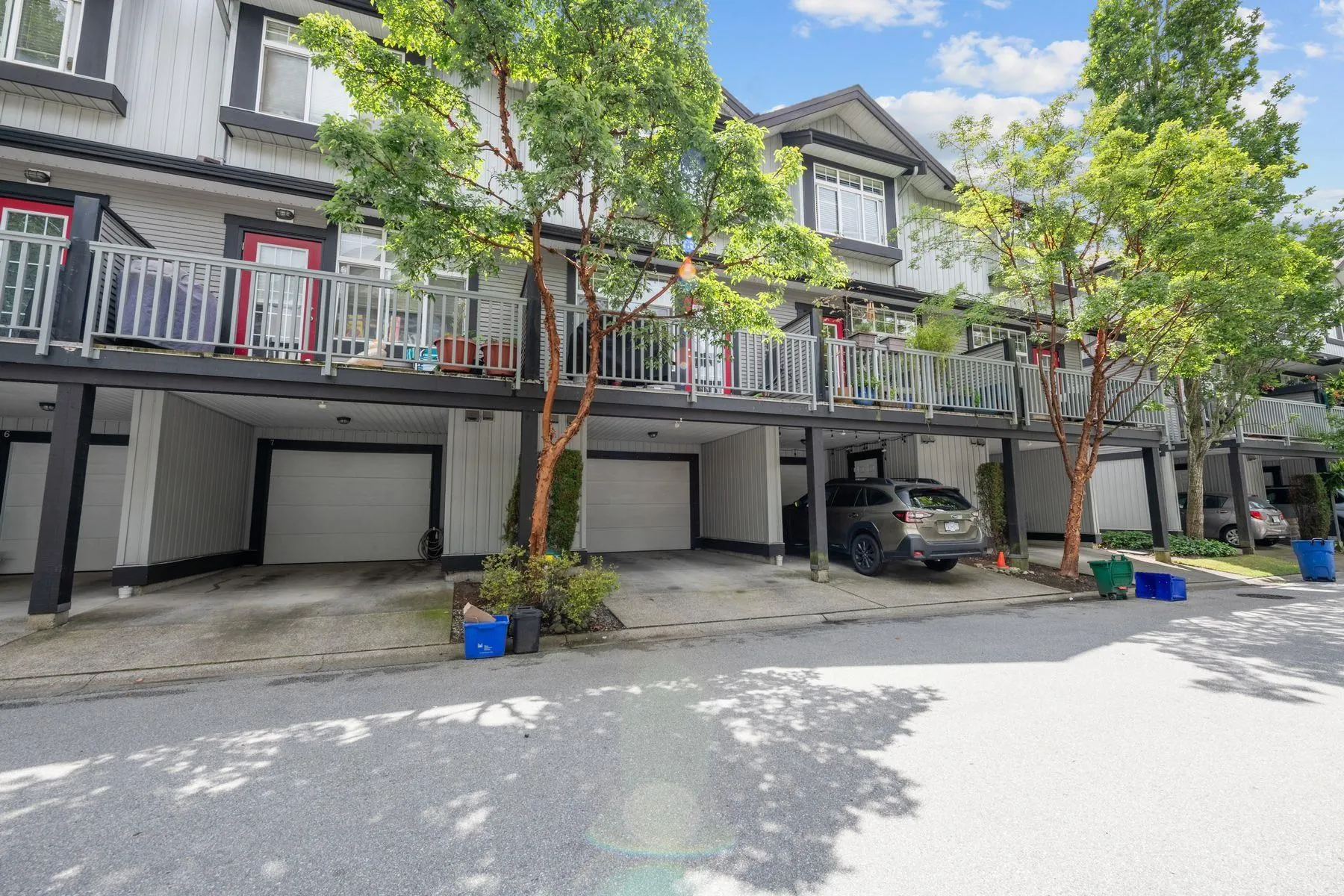 18839 69 Avenue #8