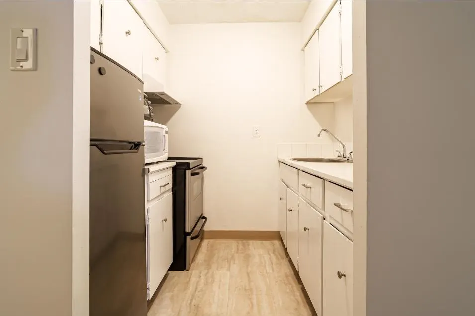 1950 W 8th Avenue #103