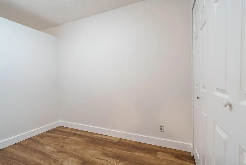 1950 W 8th Avenue #103