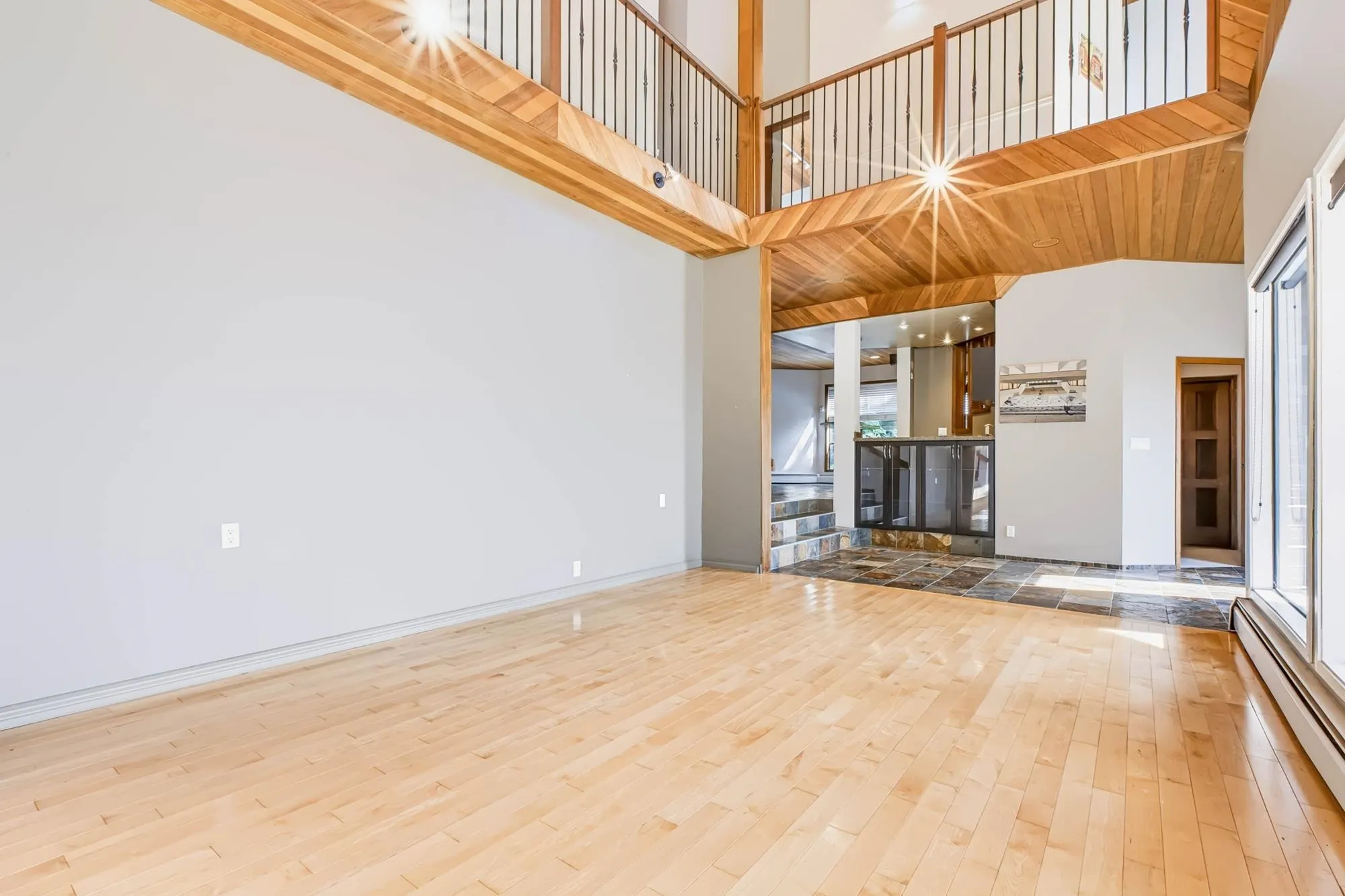 60 Walton Way
