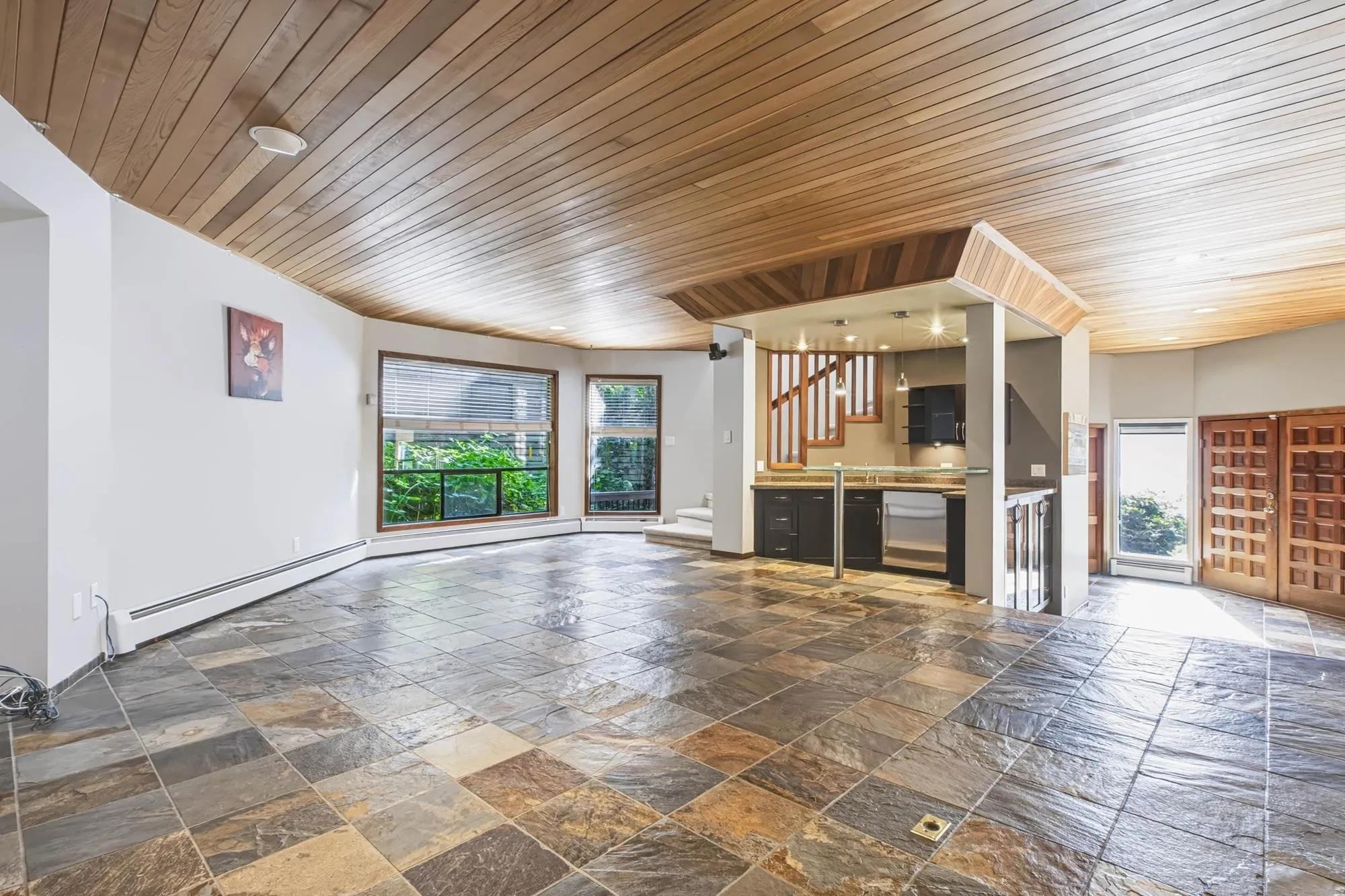 60 Walton Way