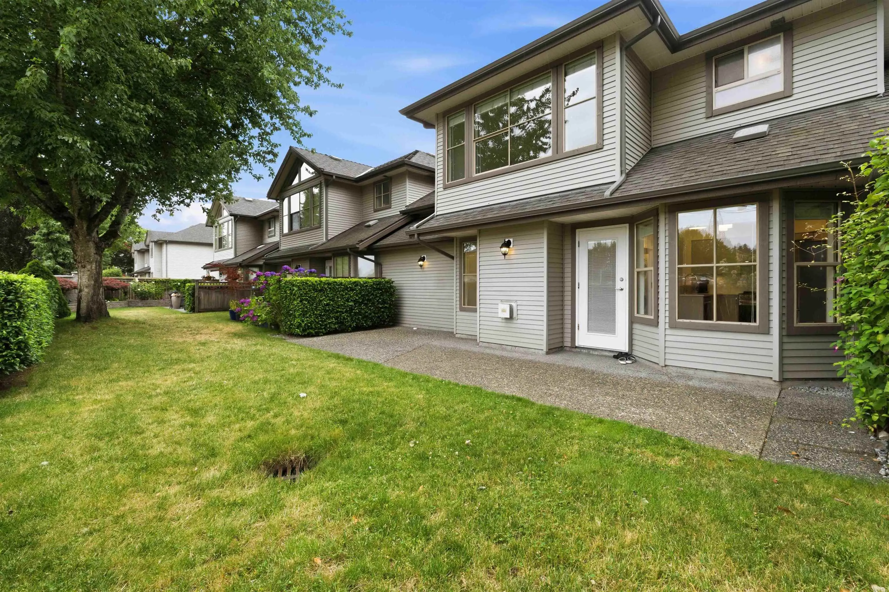 19160 119 Avenue #62