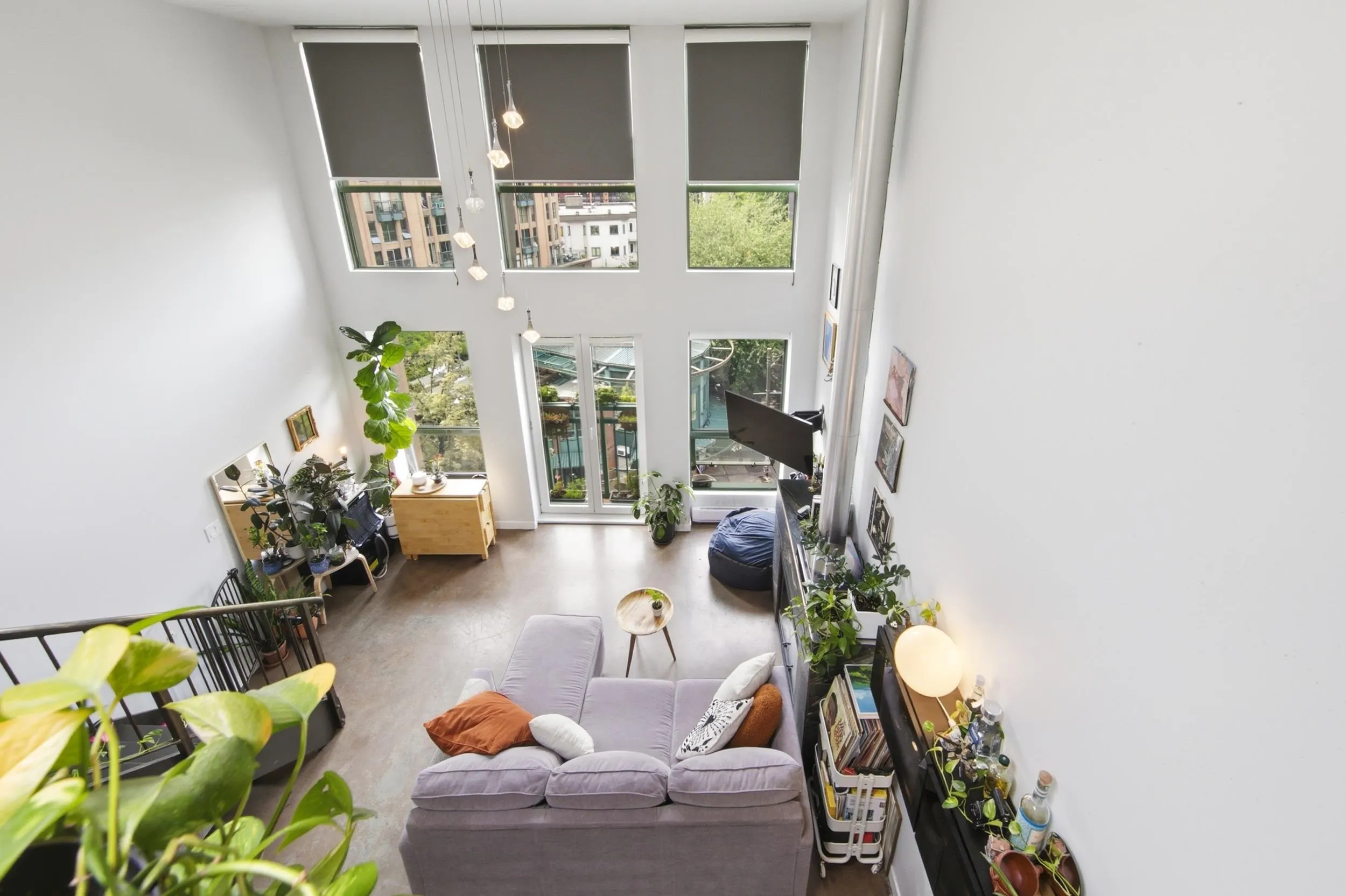 1 E Cordova Street #504