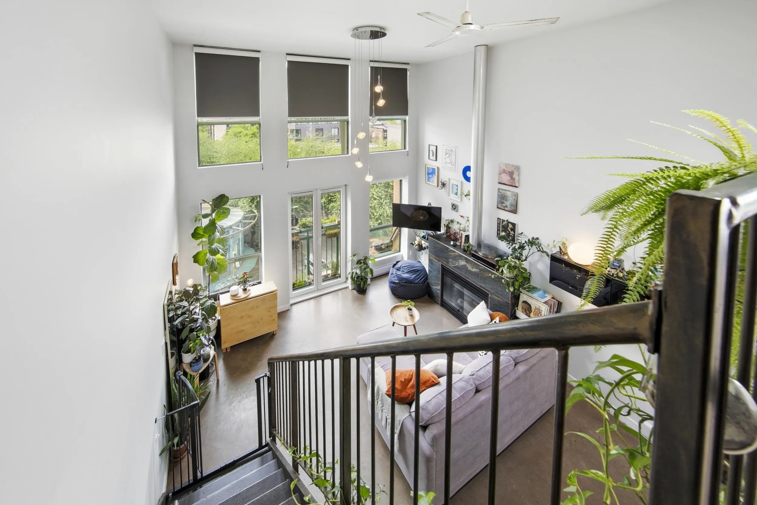 1 E Cordova Street #504