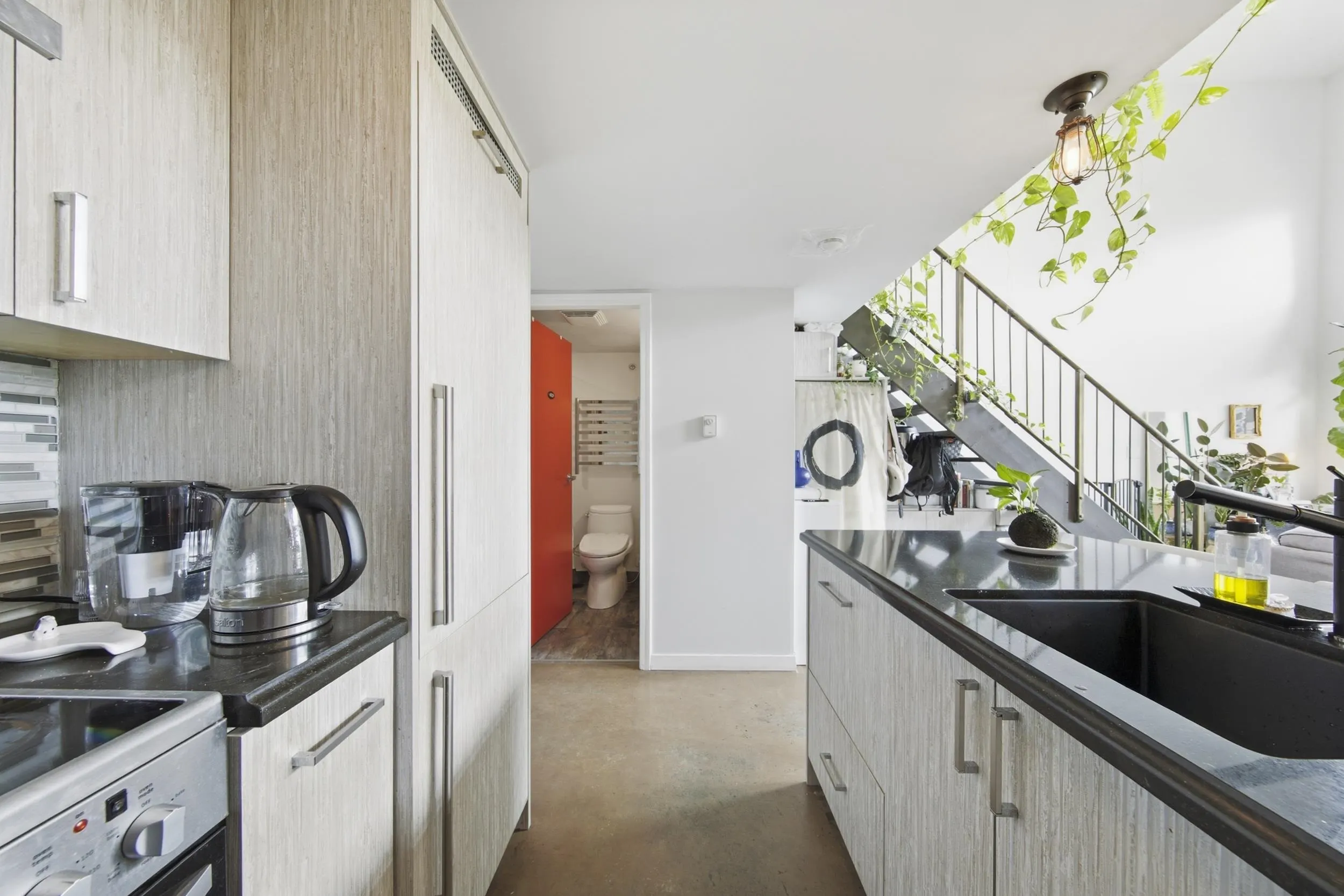 1 E Cordova Street #504