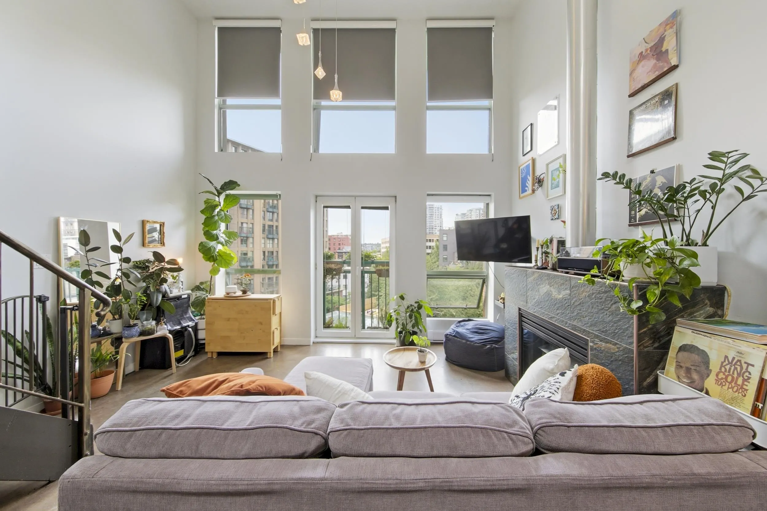 1 E Cordova Street #504