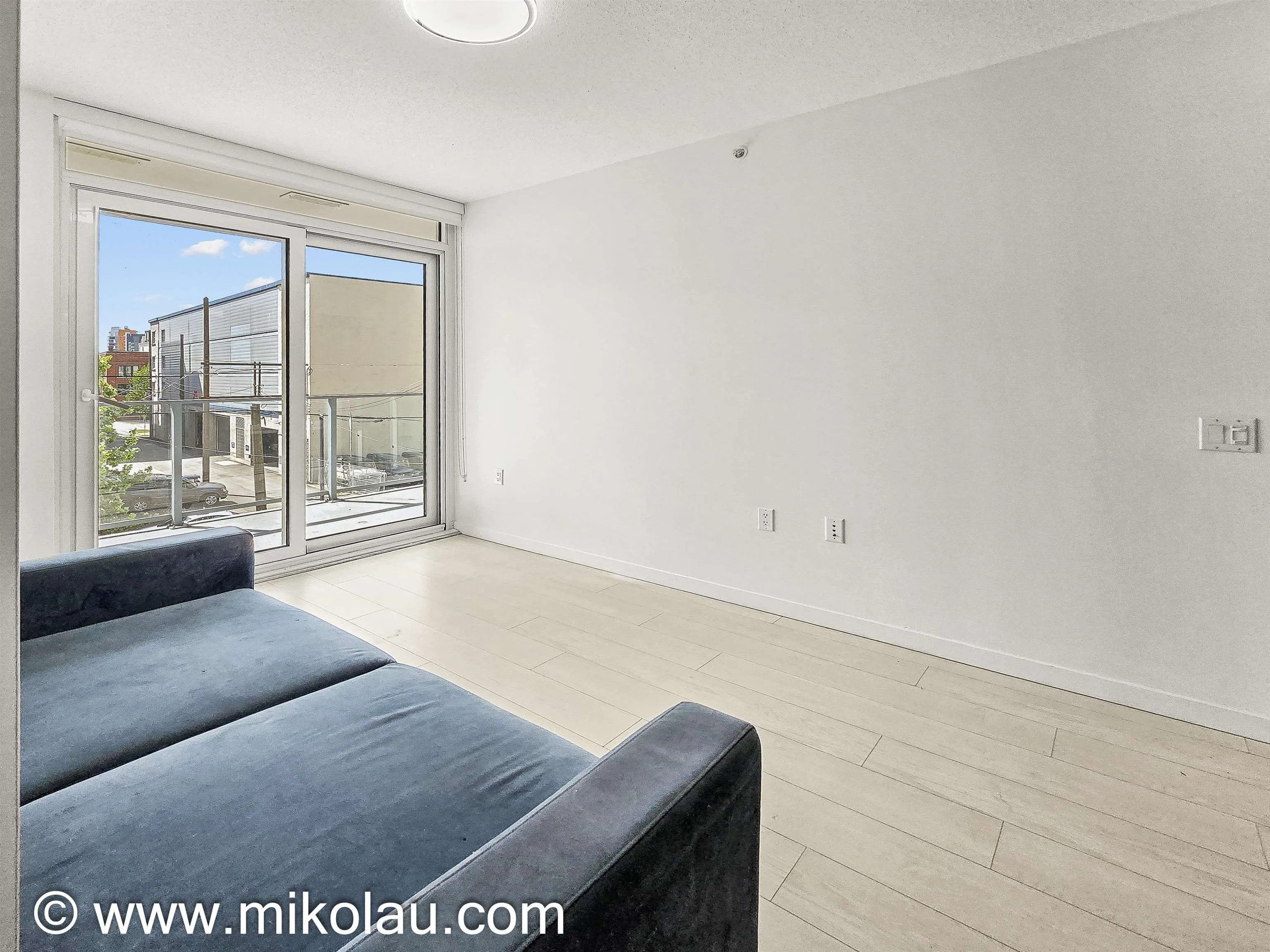180 E 2nd Avenue #318