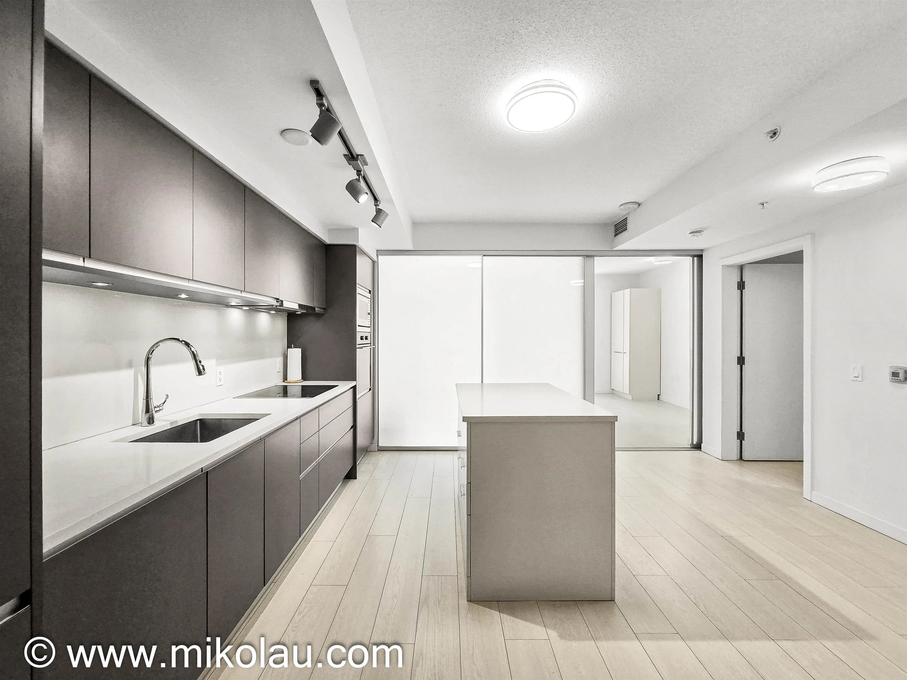 180 E 2nd Avenue #318
