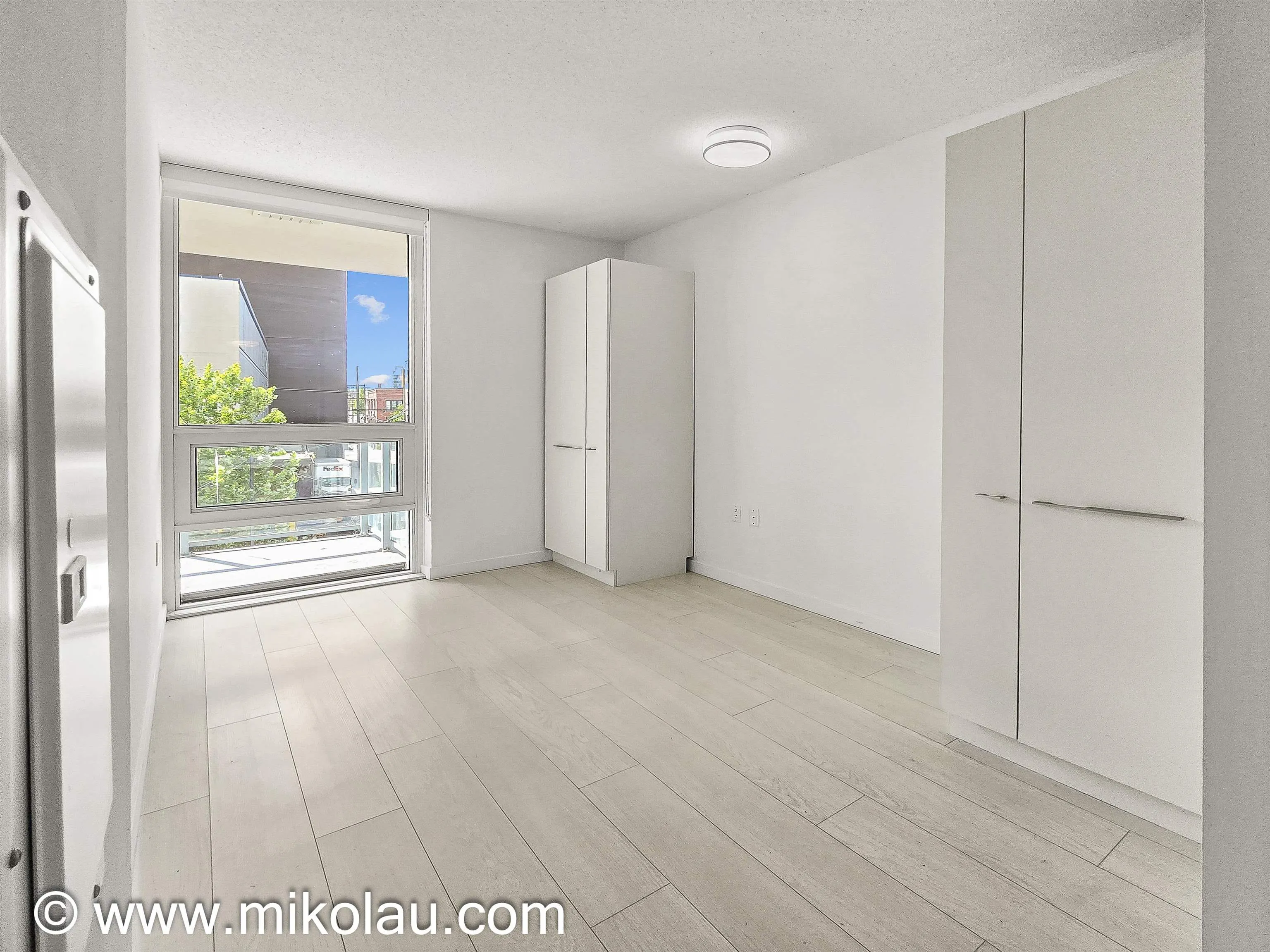 180 E 2nd Avenue #318