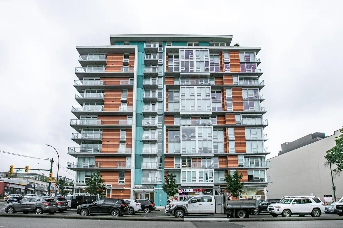 180 E 2nd Avenue #318