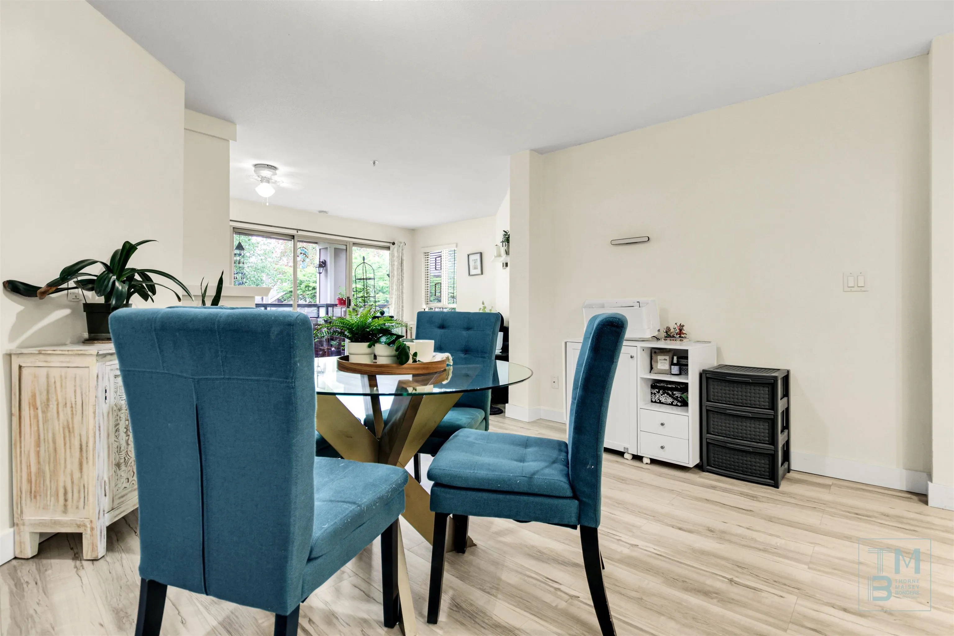 22015 48 Avenue #203