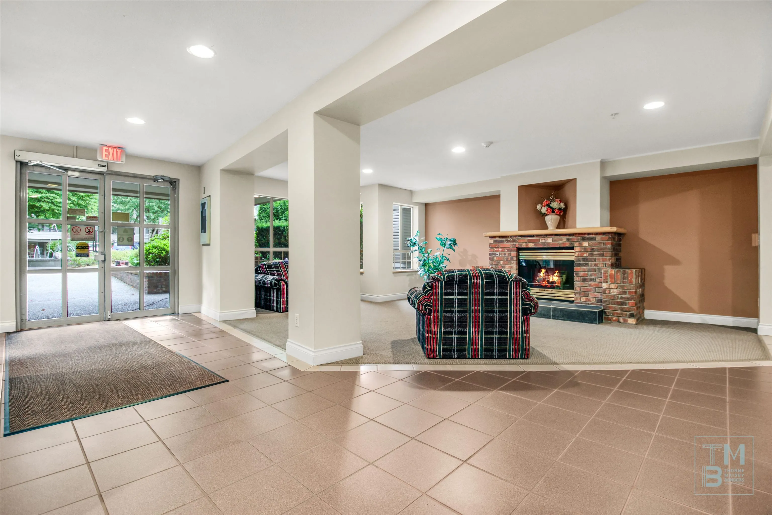 22015 48 Avenue #203