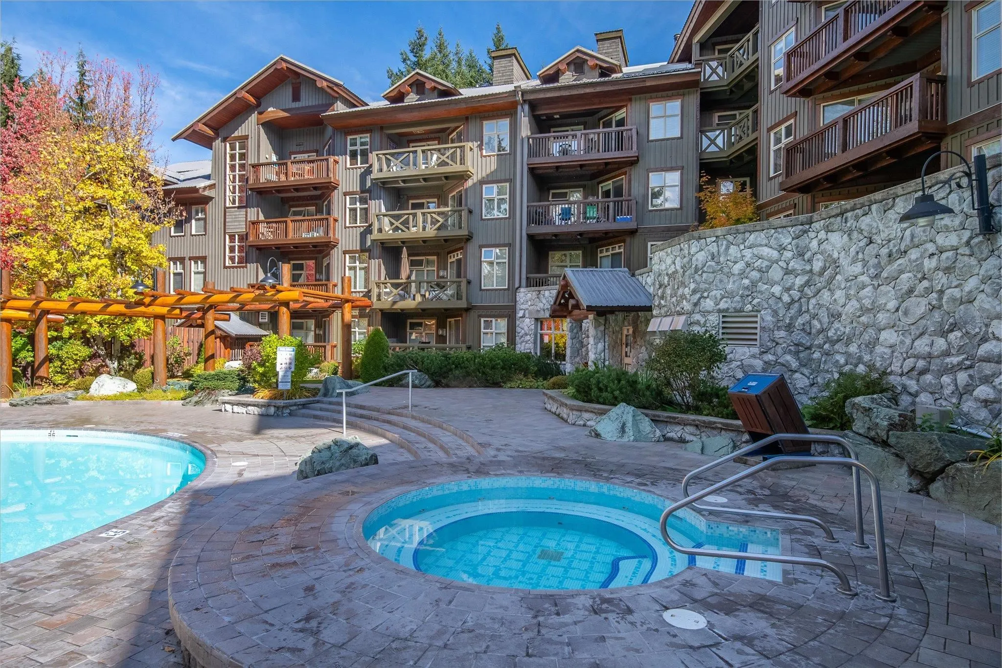 4660 Blackcomb Way #212