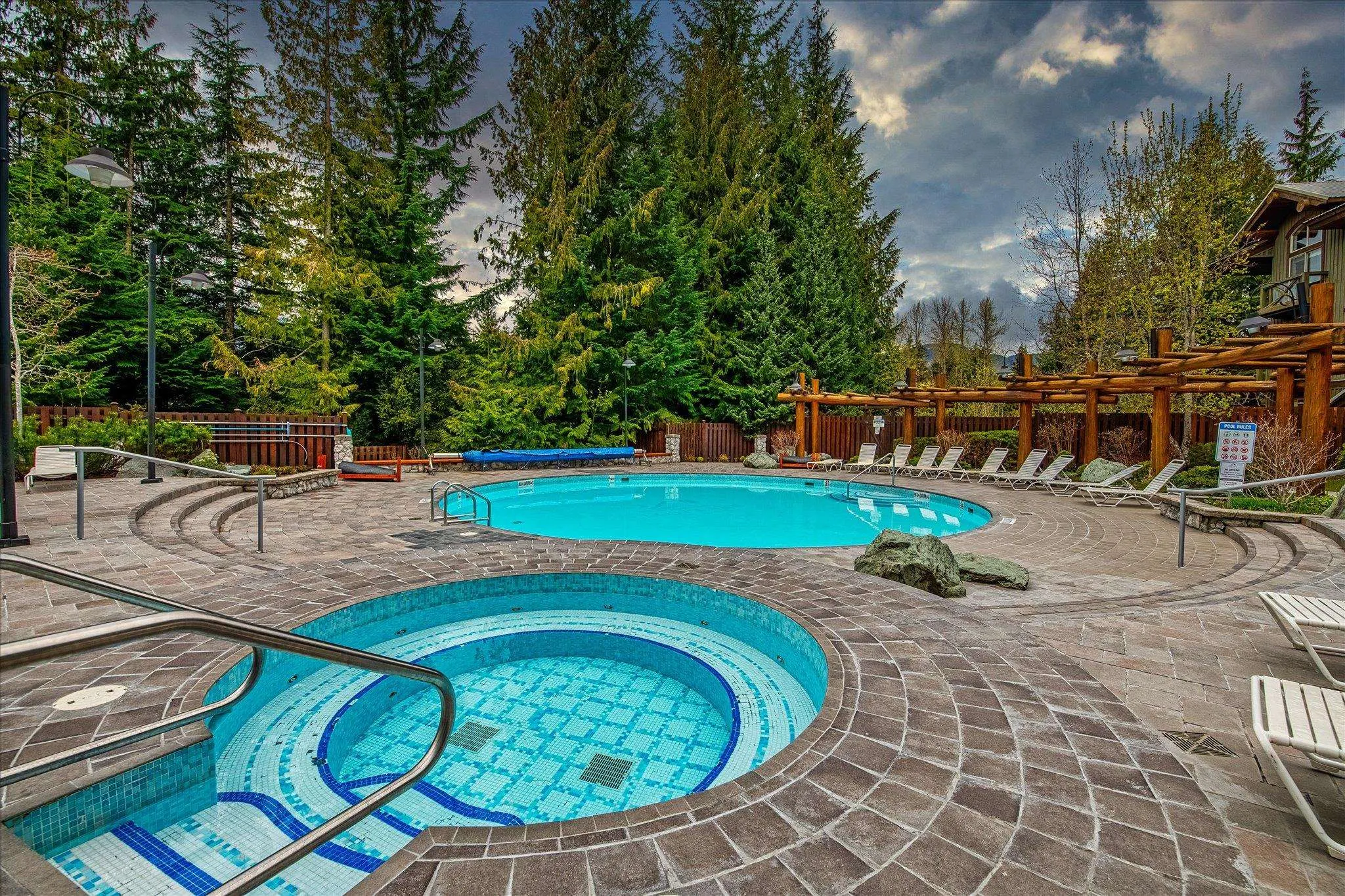 4660 Blackcomb Way #212