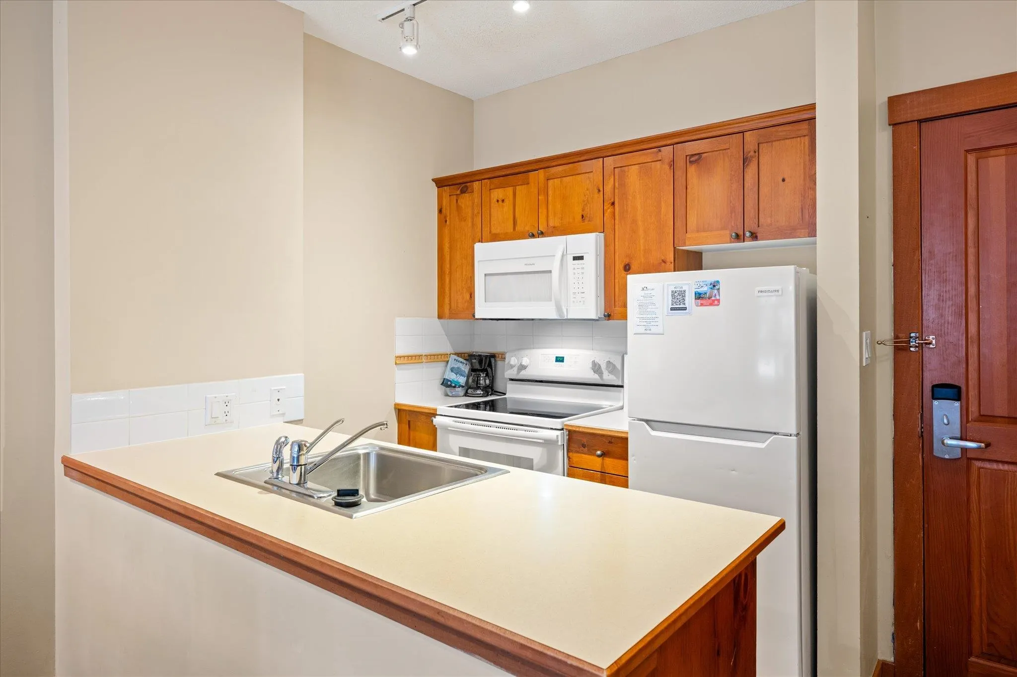 4660 Blackcomb Way #212