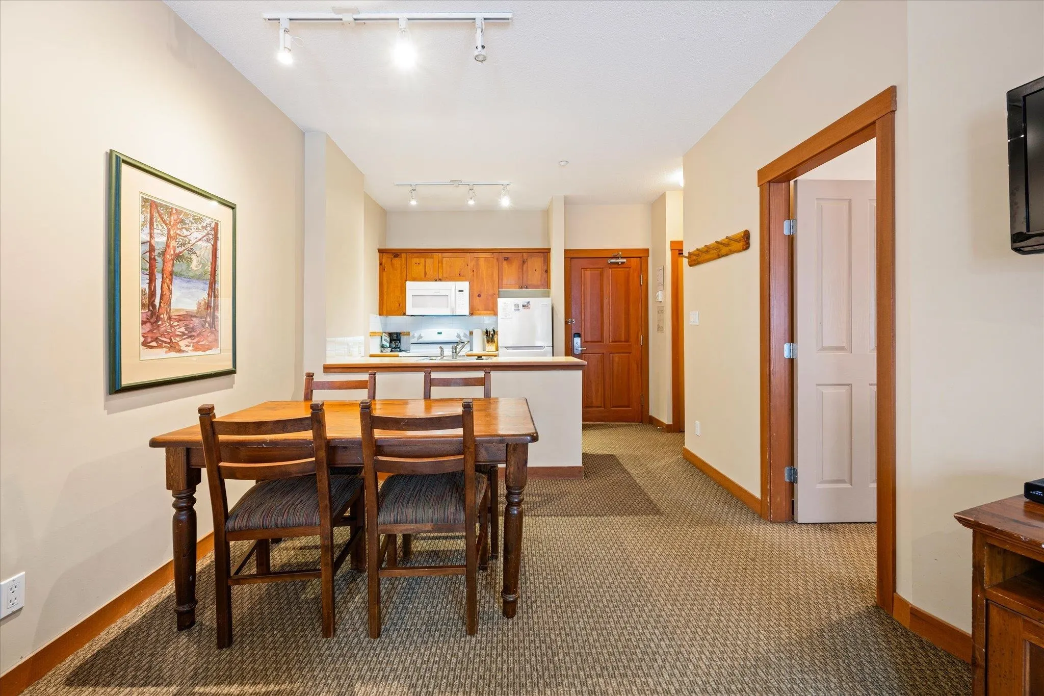 4660 Blackcomb Way #212