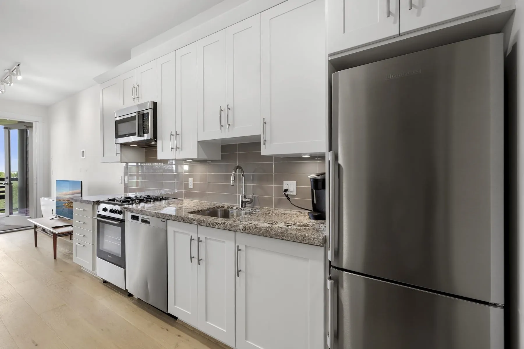 5011 Springs Boulevard #307
