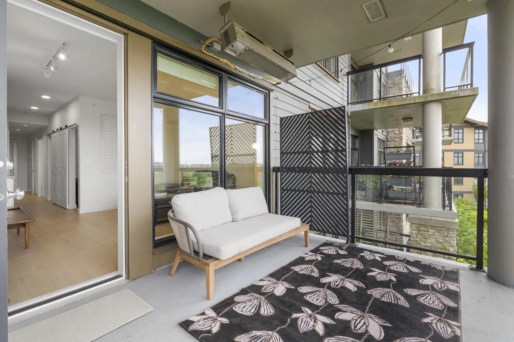5011 Springs Boulevard #307