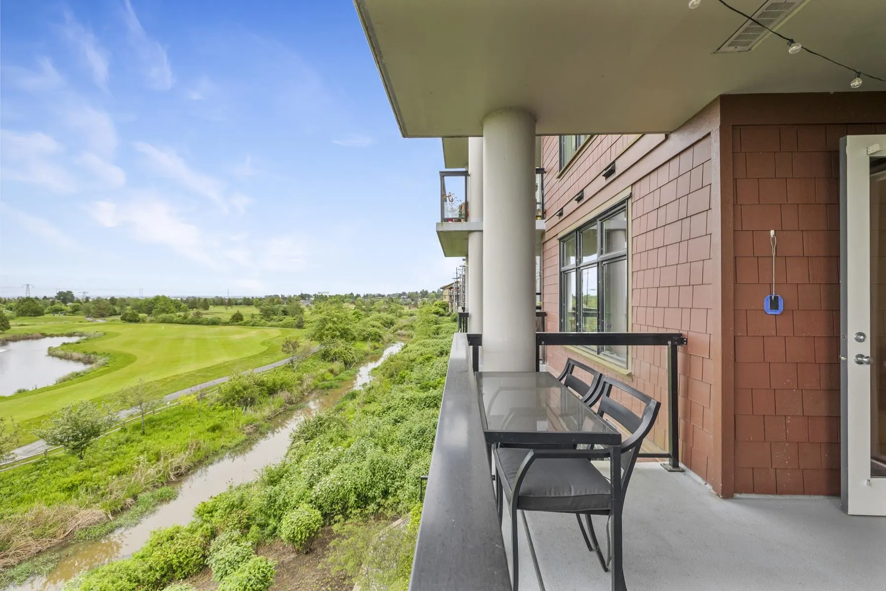 5011 Springs Boulevard #307