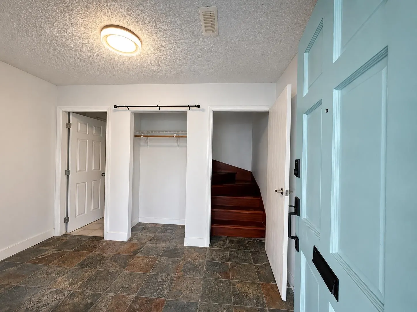 1944 Prairie Avenue