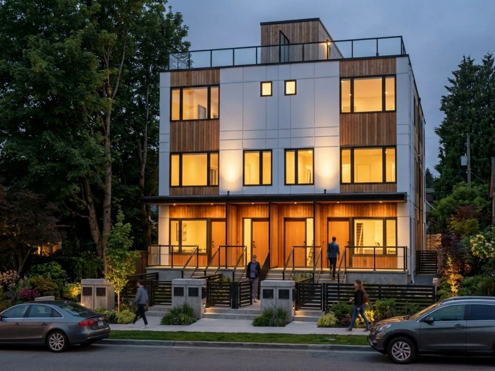 3584 East Boulevard #4