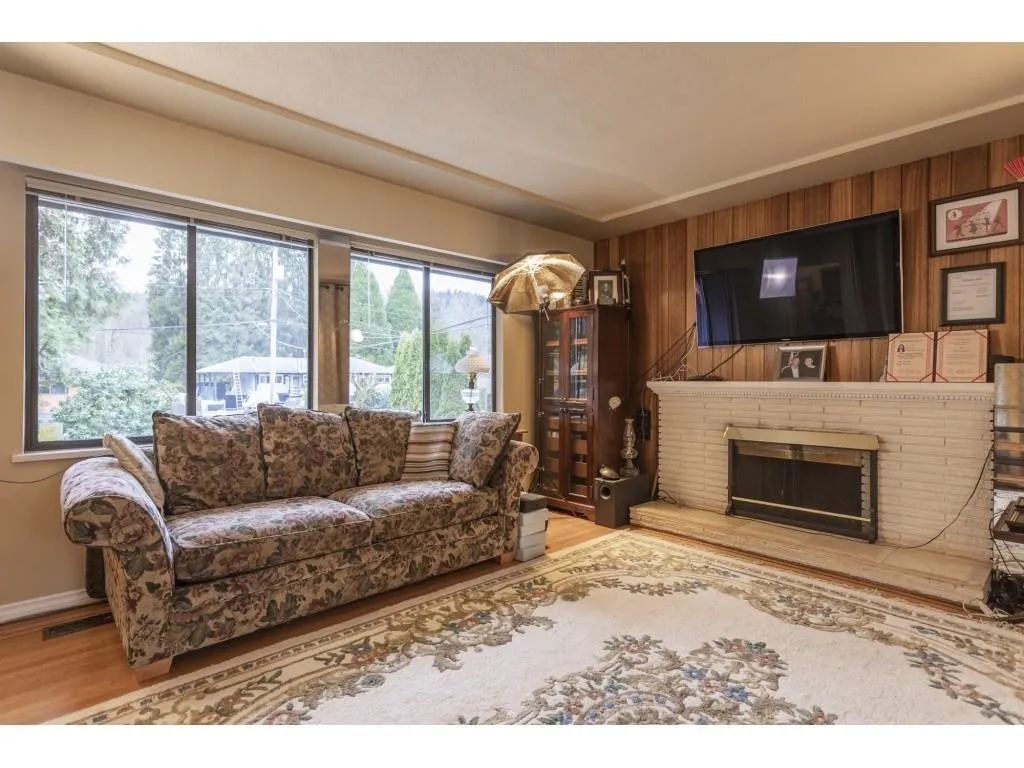838 Dundonald Drive