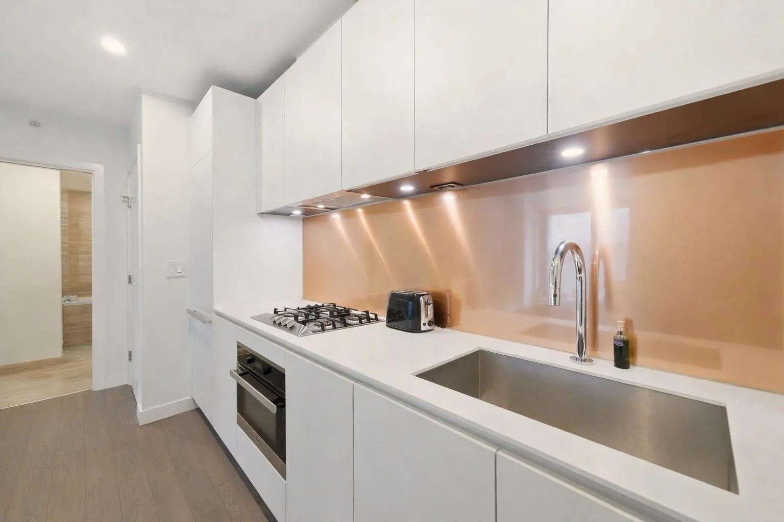 1480 Howe Street #306