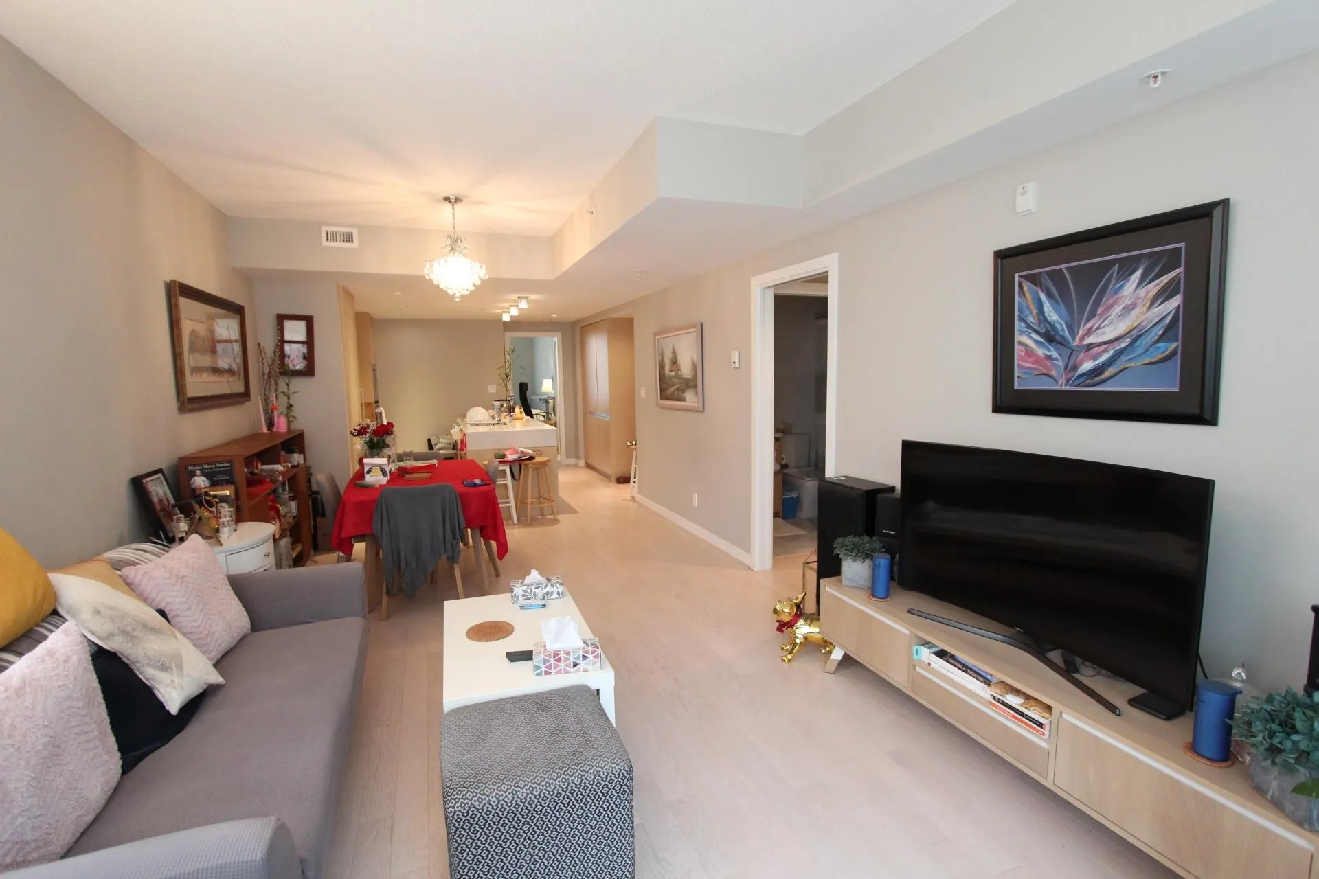 505 W 30th Avenue #202