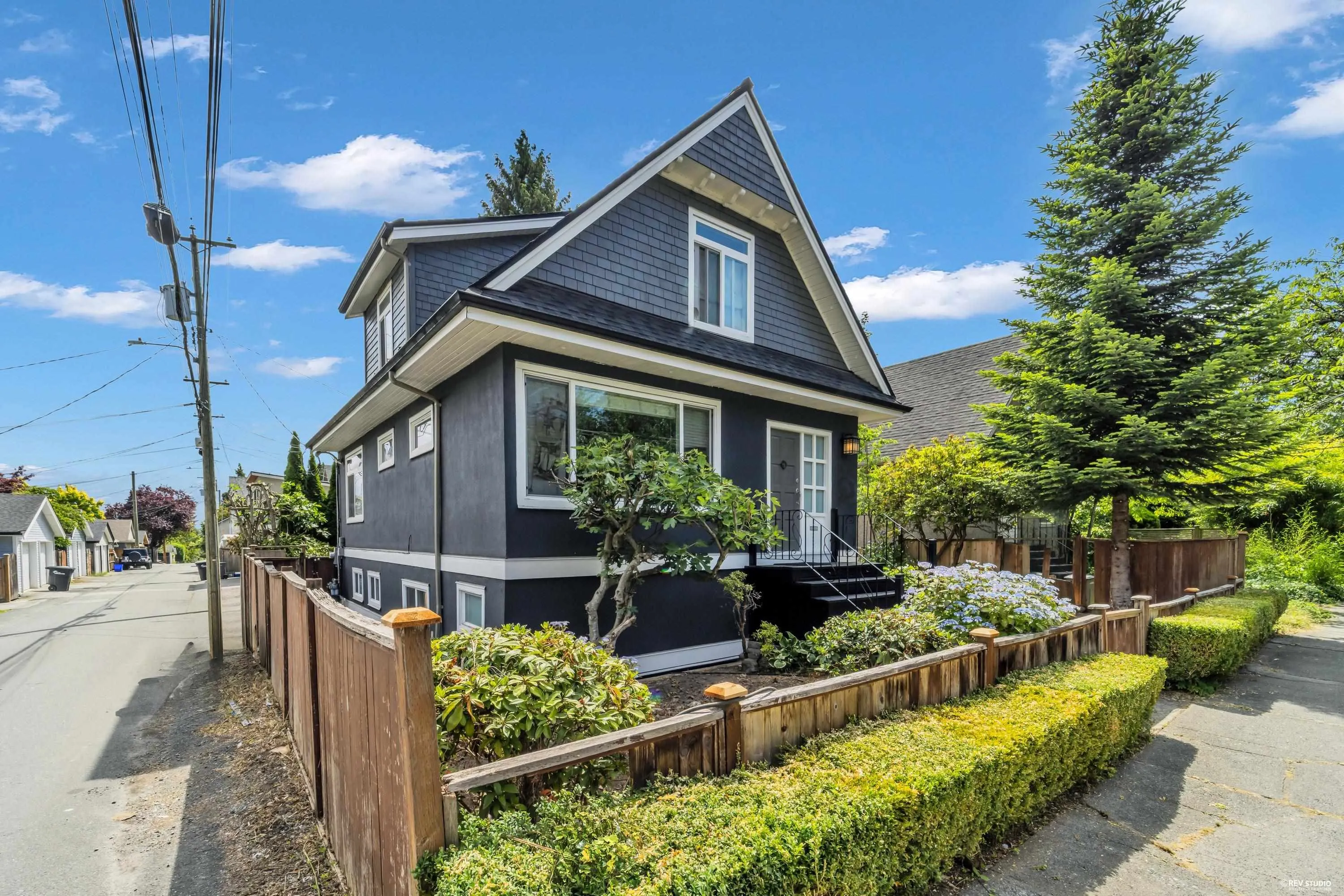 2636 Prince Albert Street