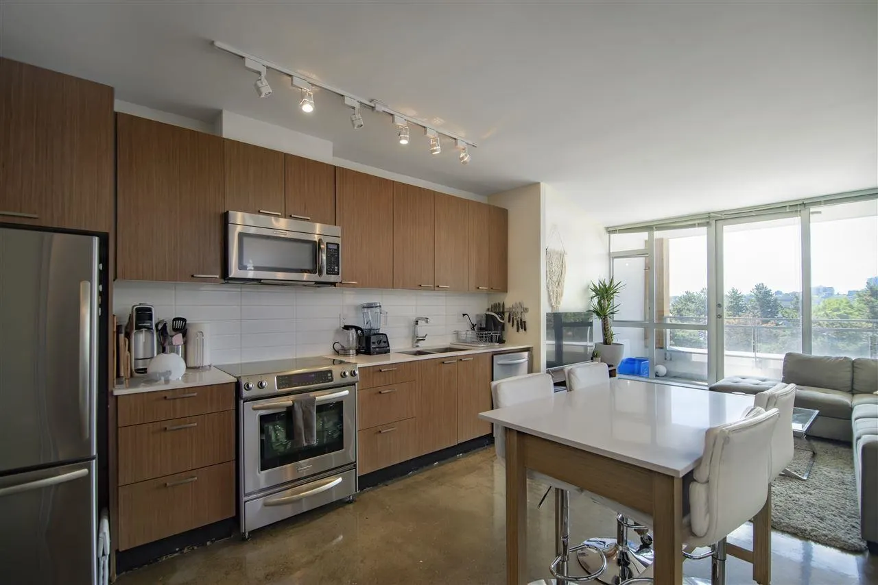221 Union Street #720