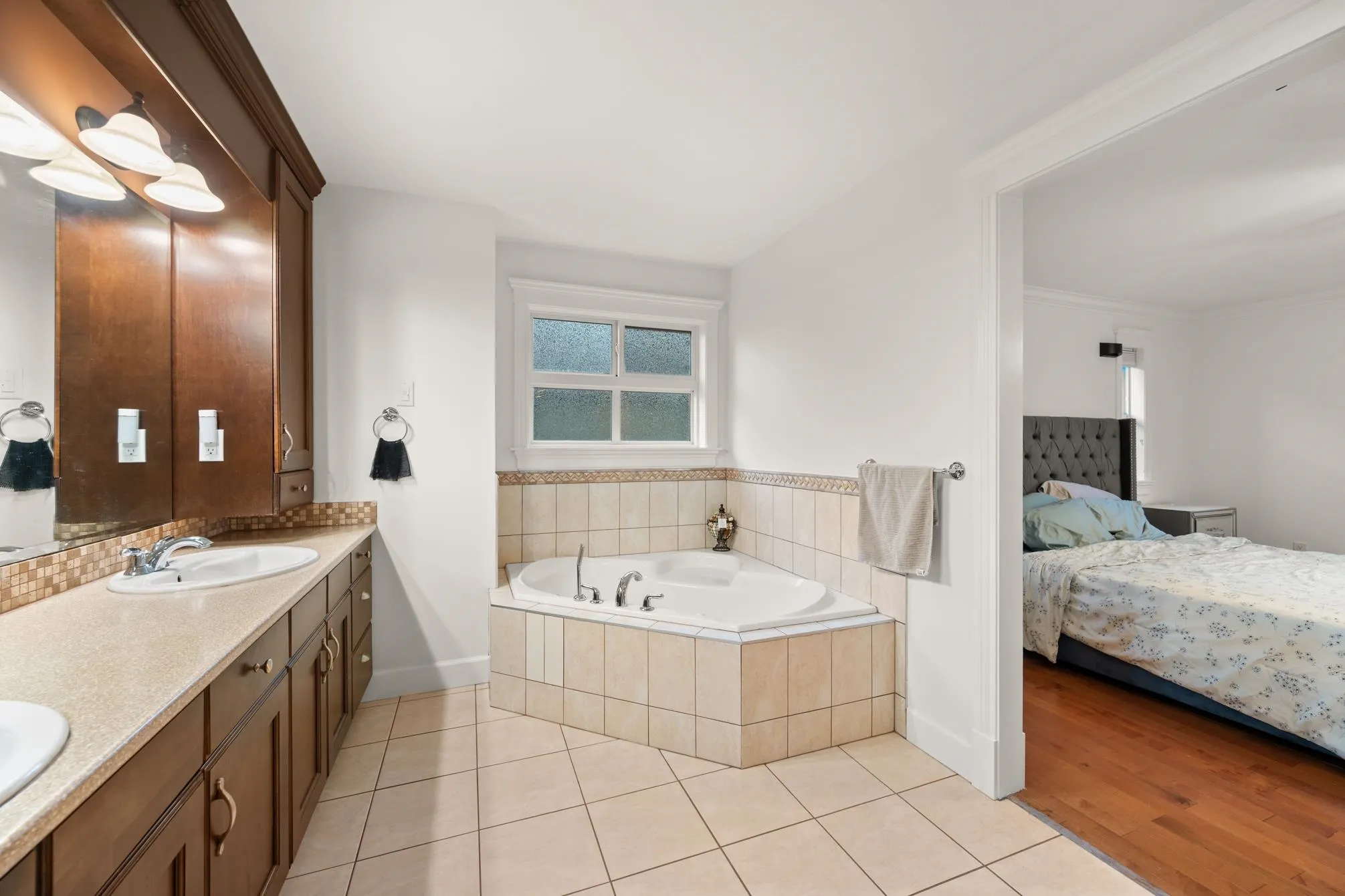 35593 Jade Drive