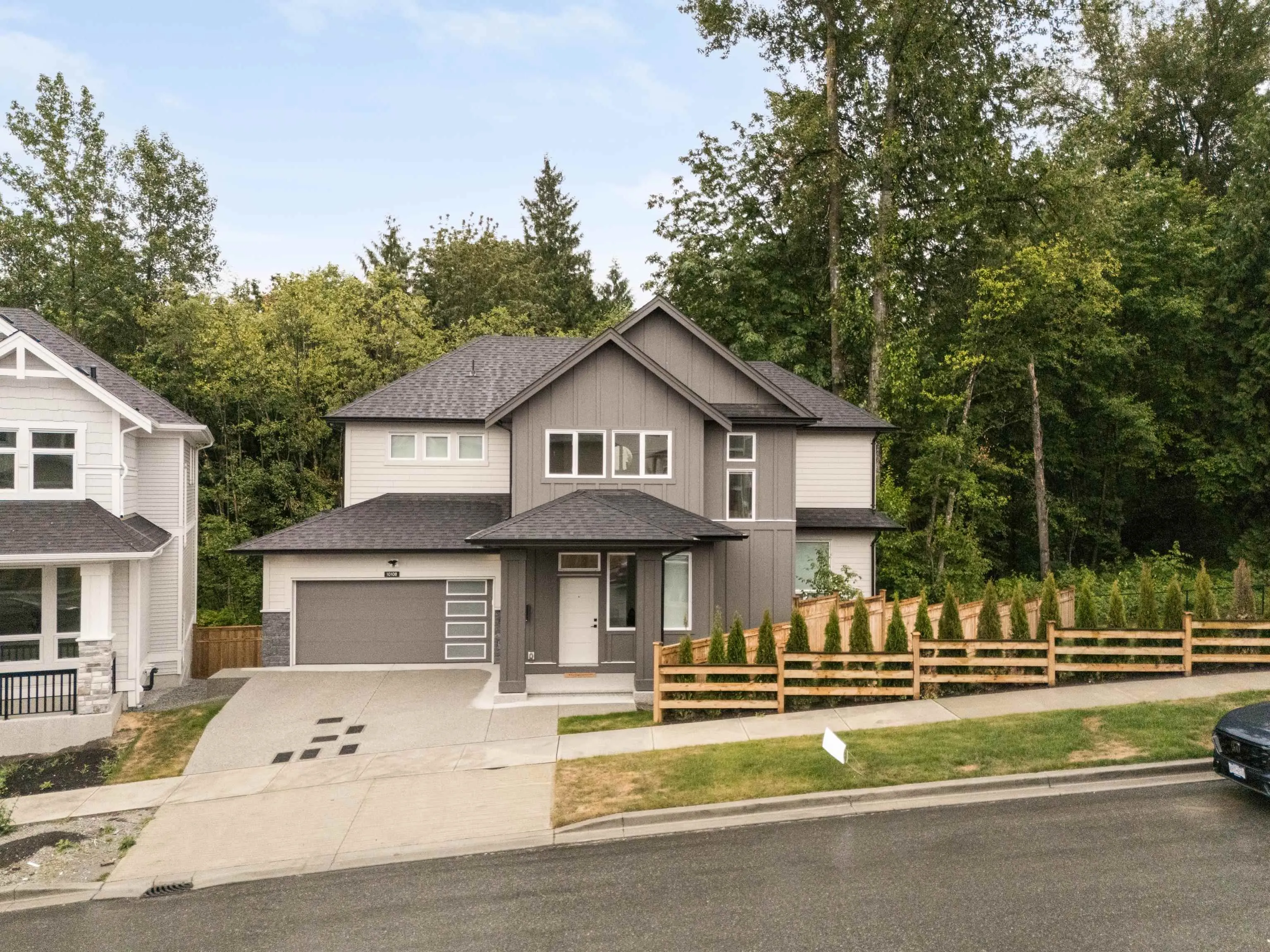 10108 Elderberry Crescent