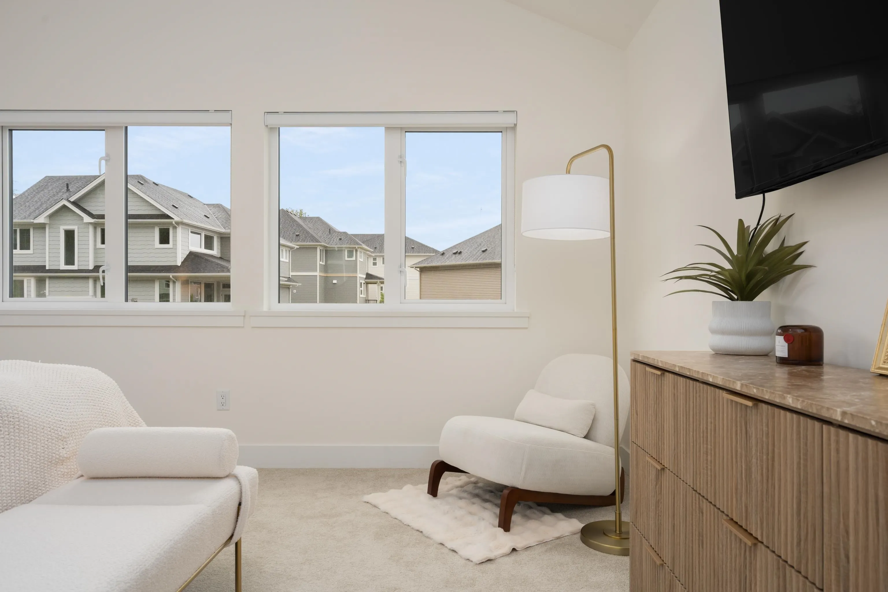 10108 Elderberry Crescent