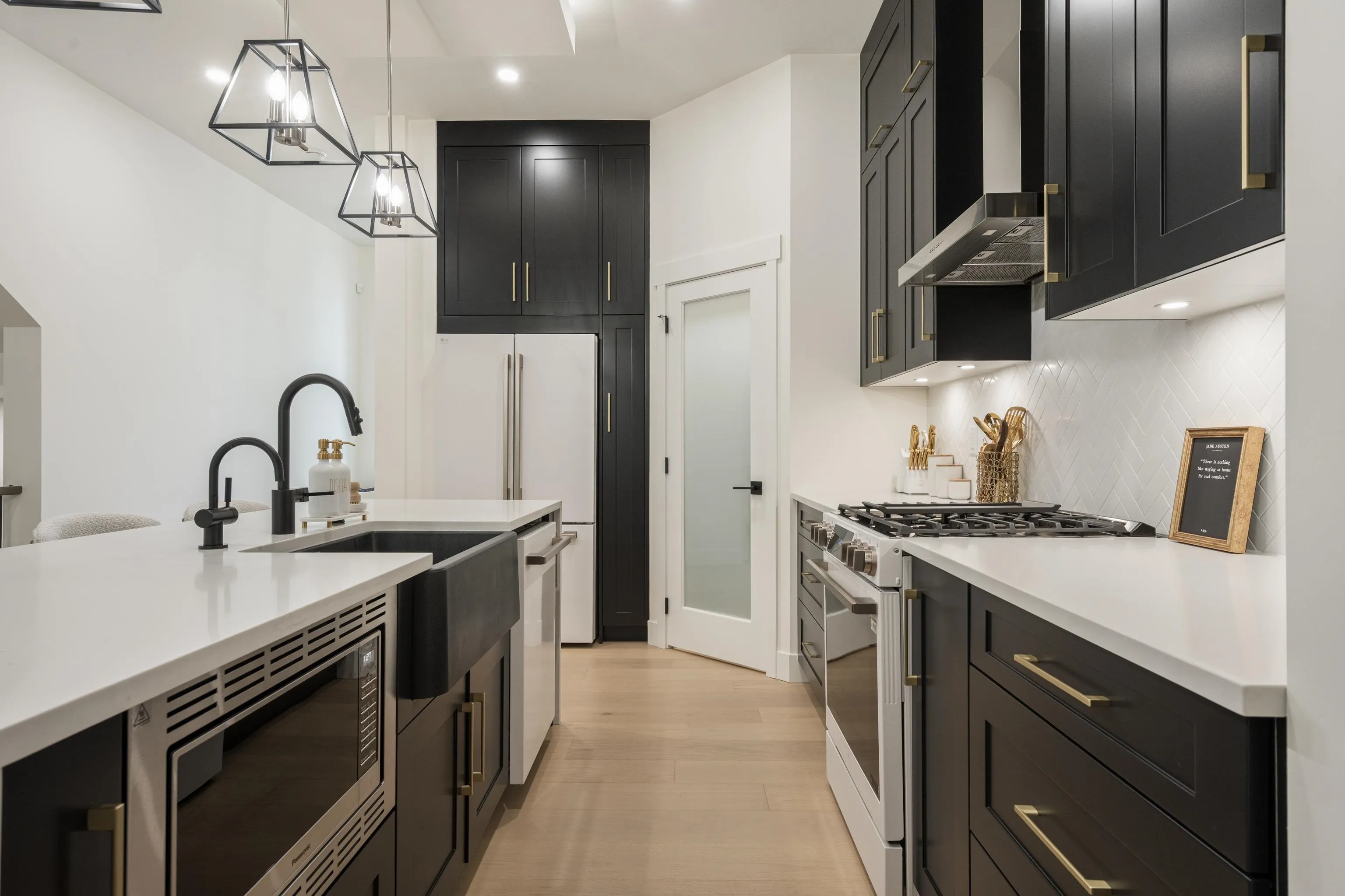 10108 Elderberry Crescent