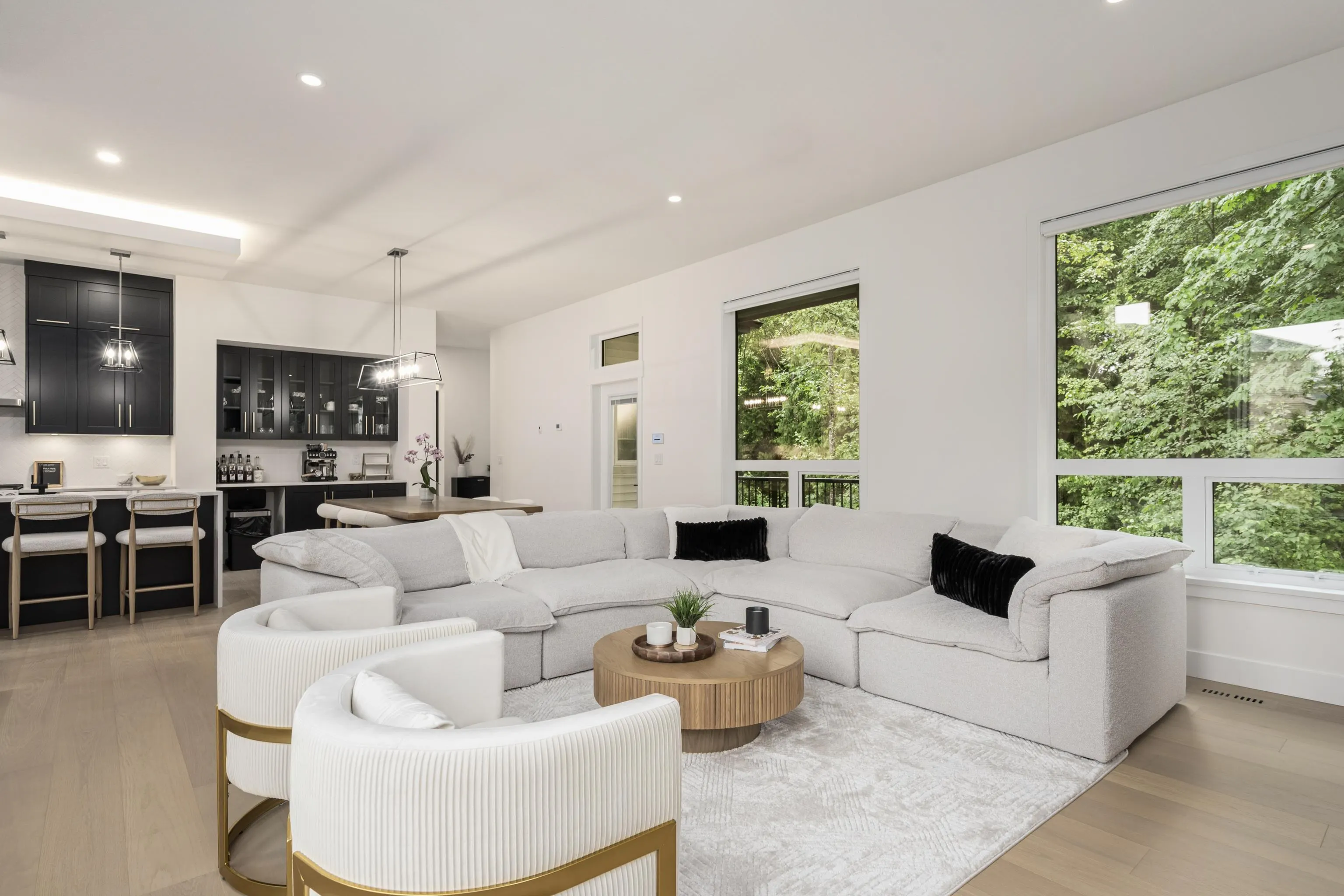 10108 Elderberry Crescent