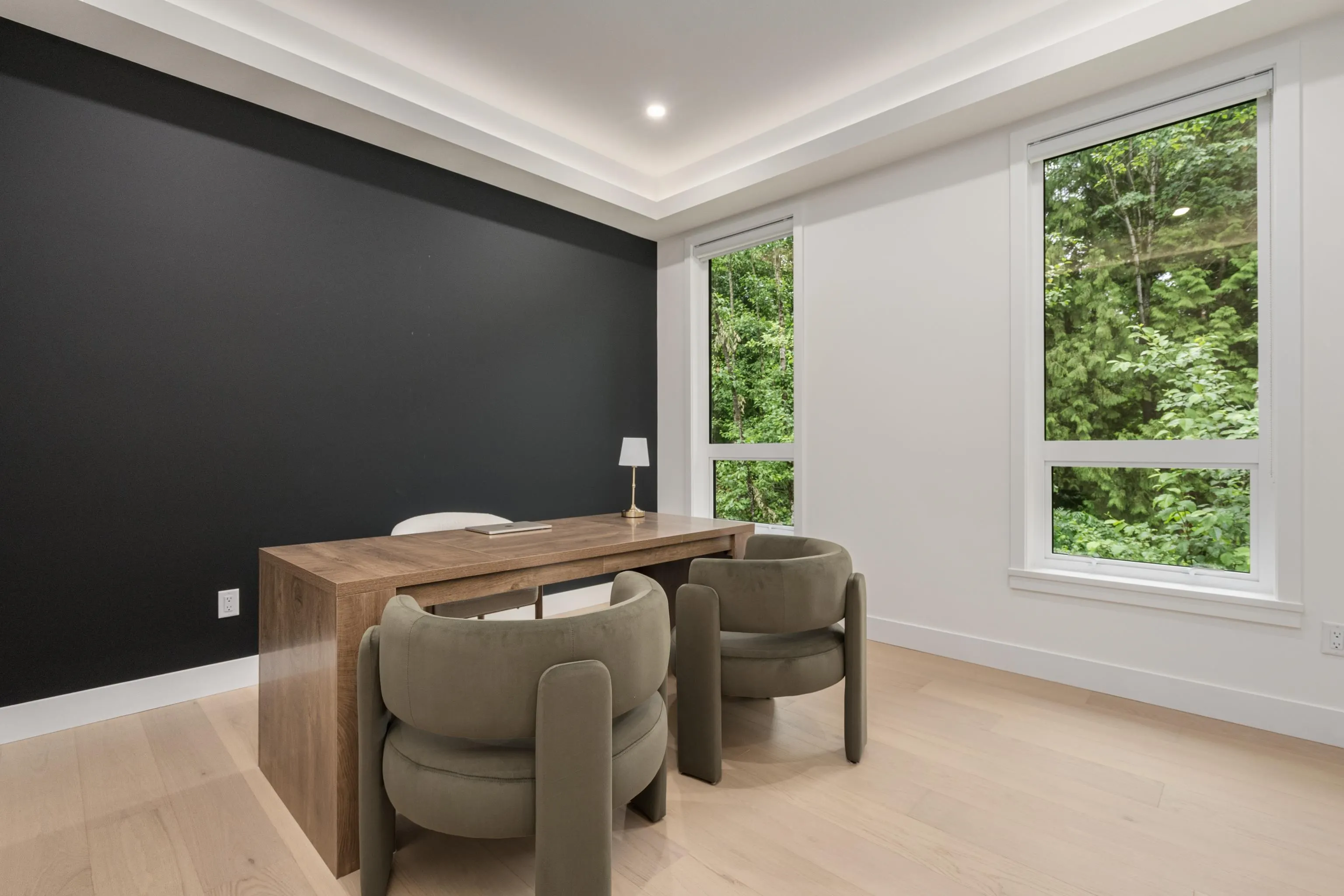 10108 Elderberry Crescent
