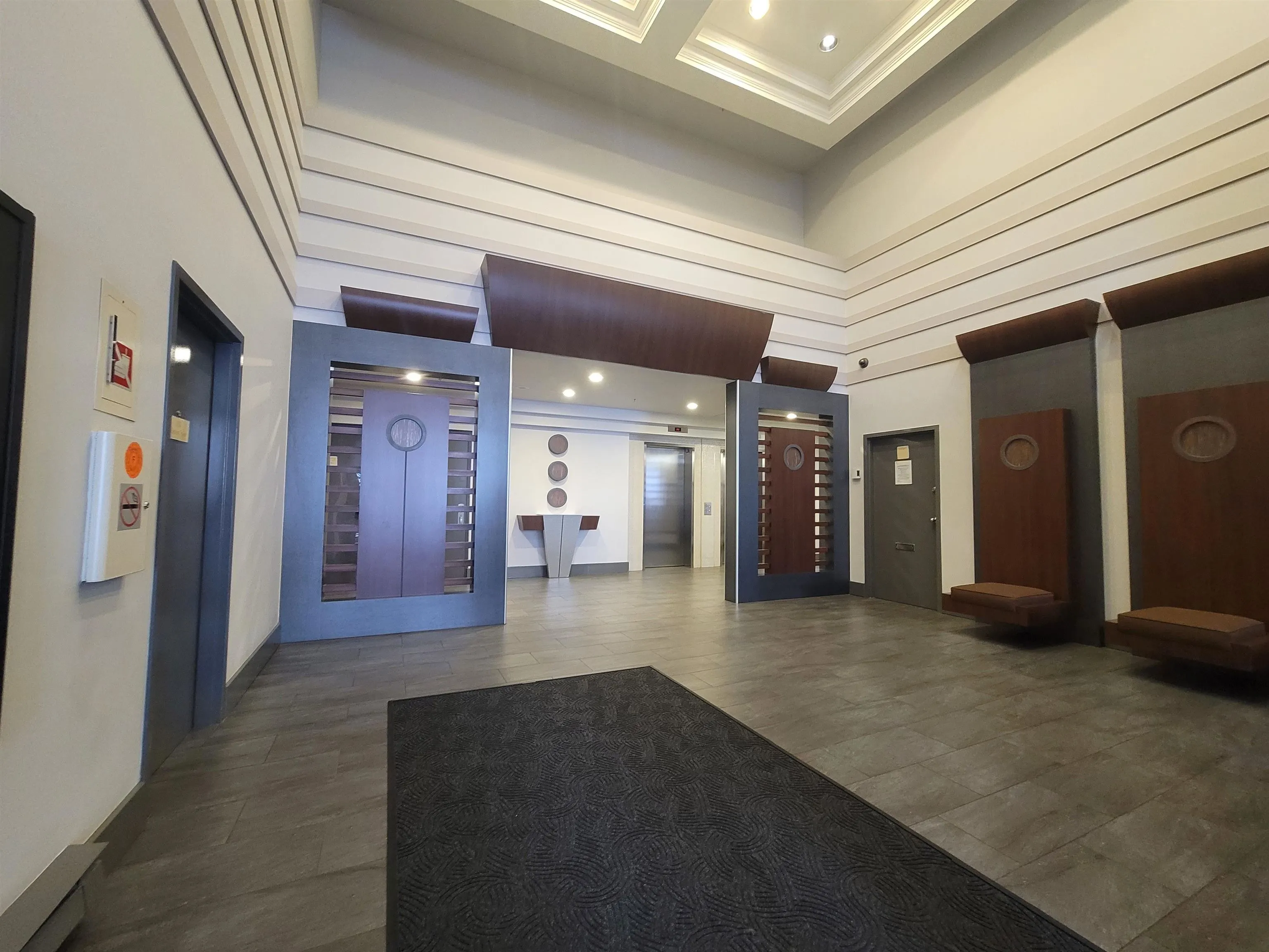 488 Helmcken Street #214