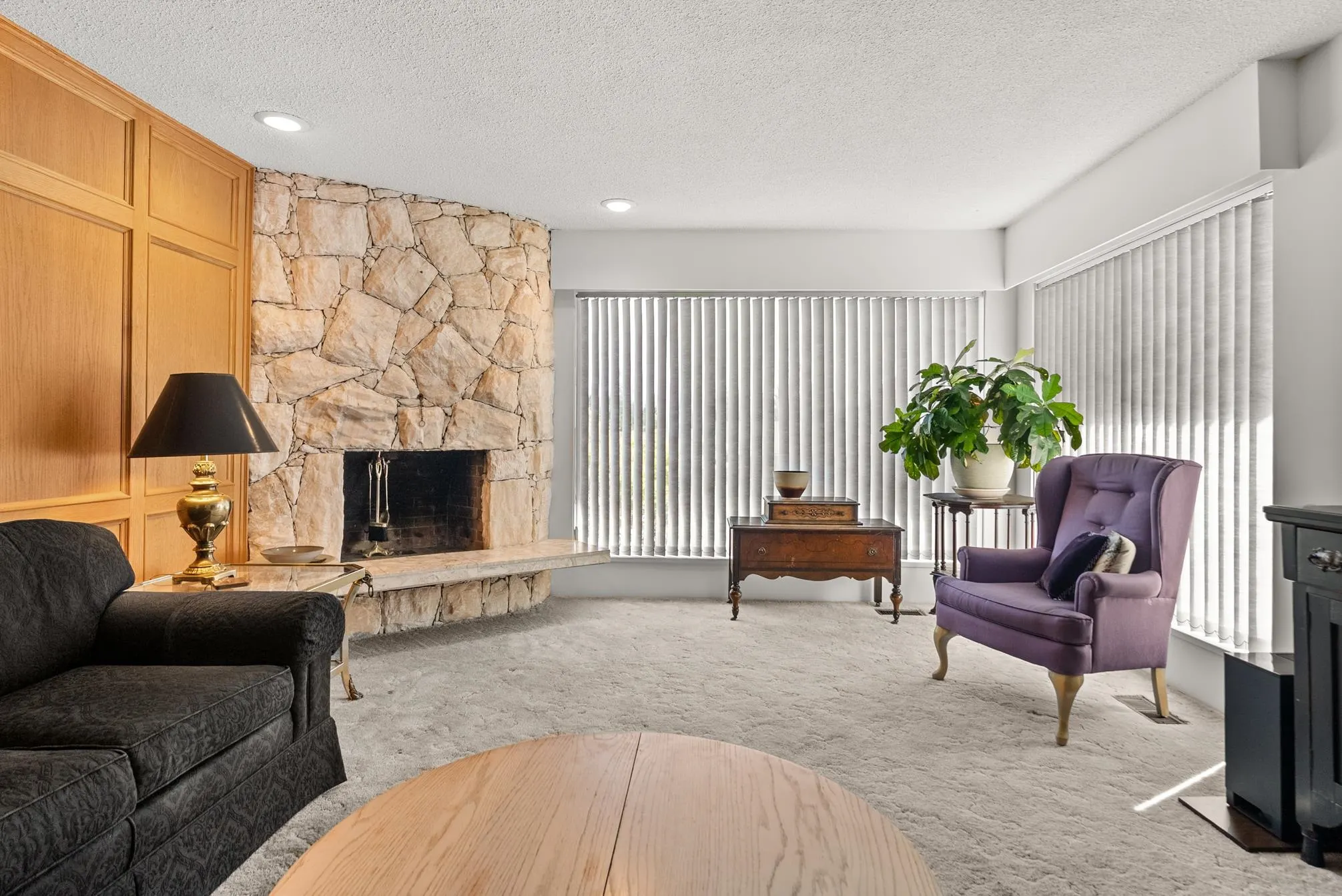 905 Eden Crescent