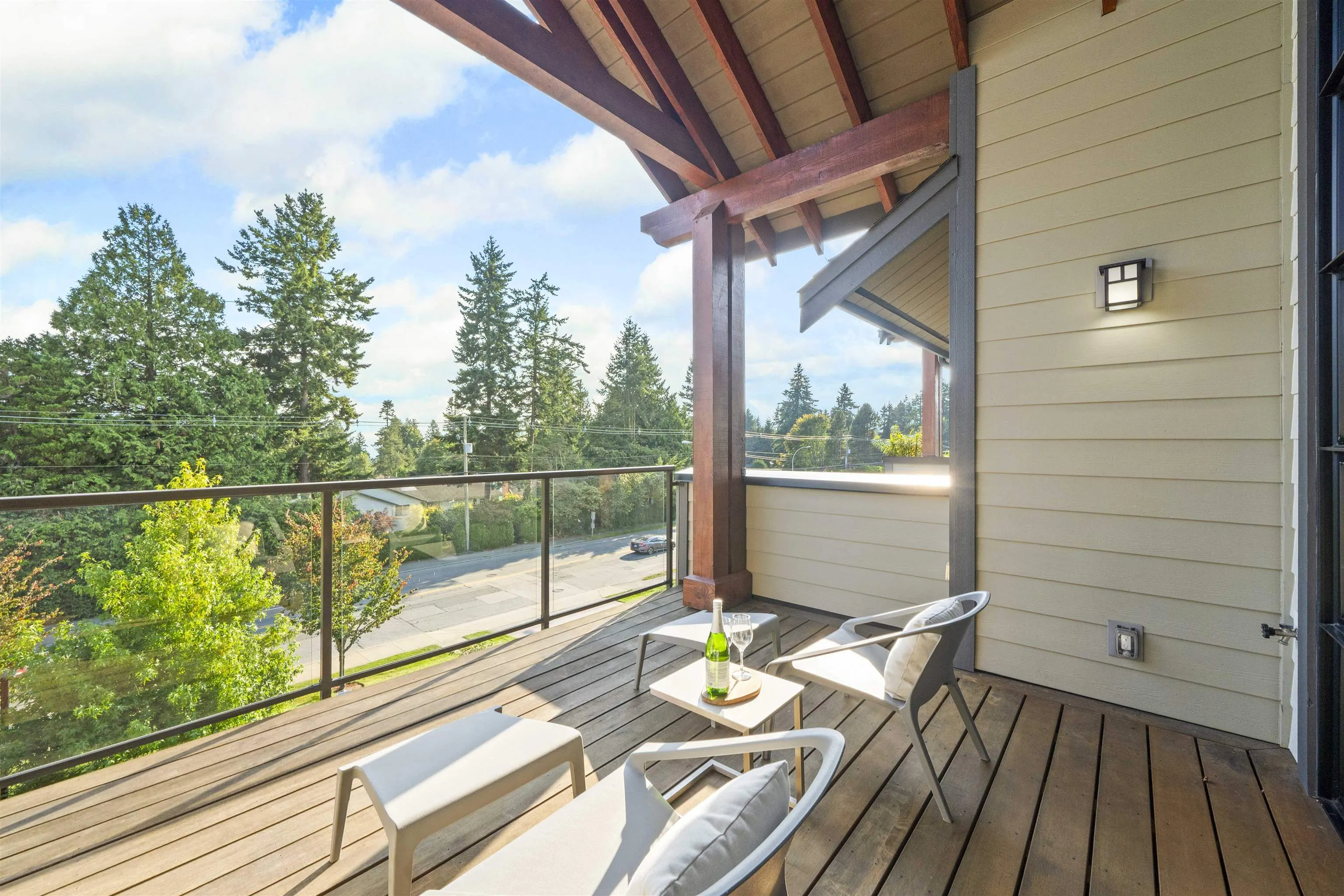 13585 16 Avenue #209