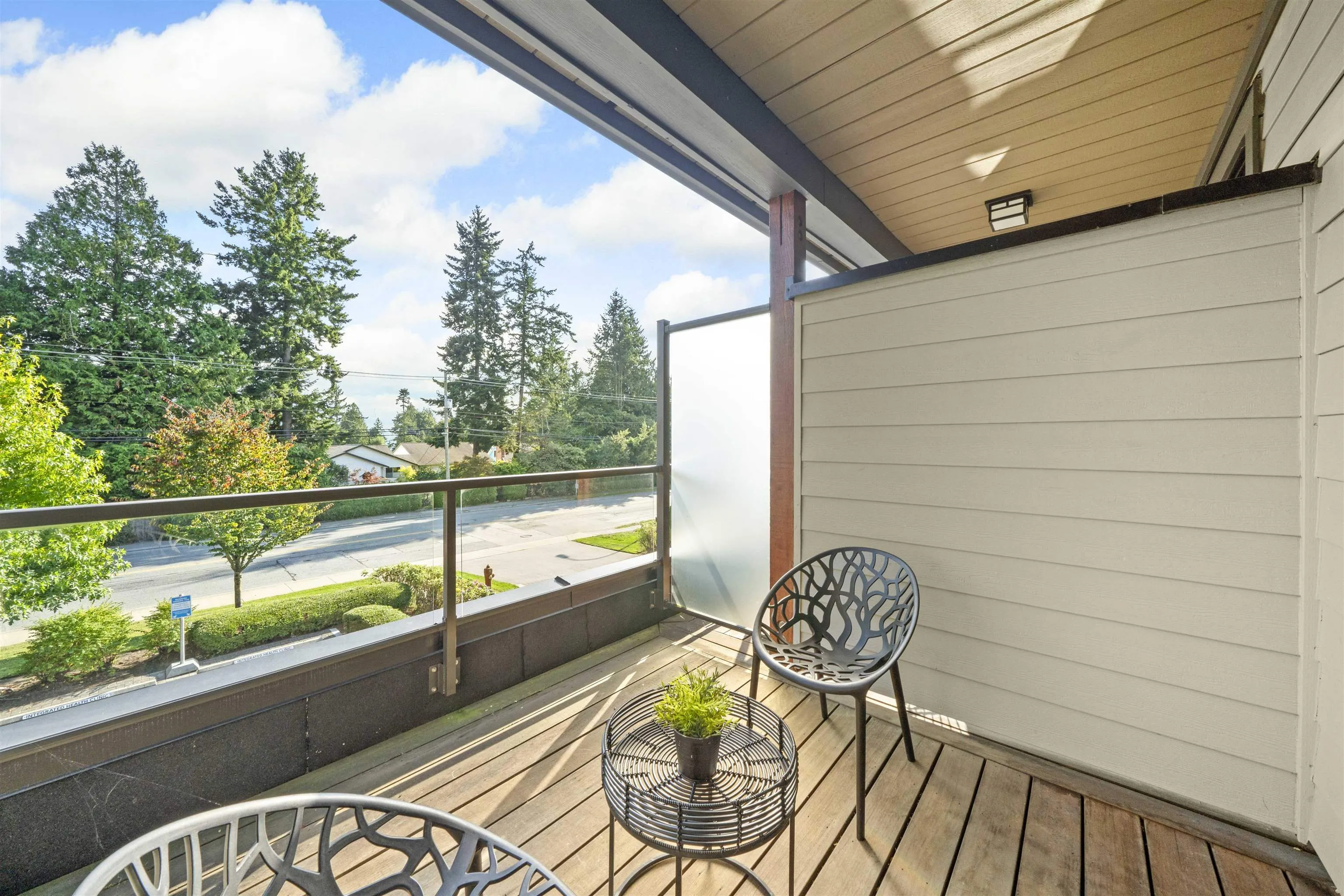 13585 16 Avenue #209