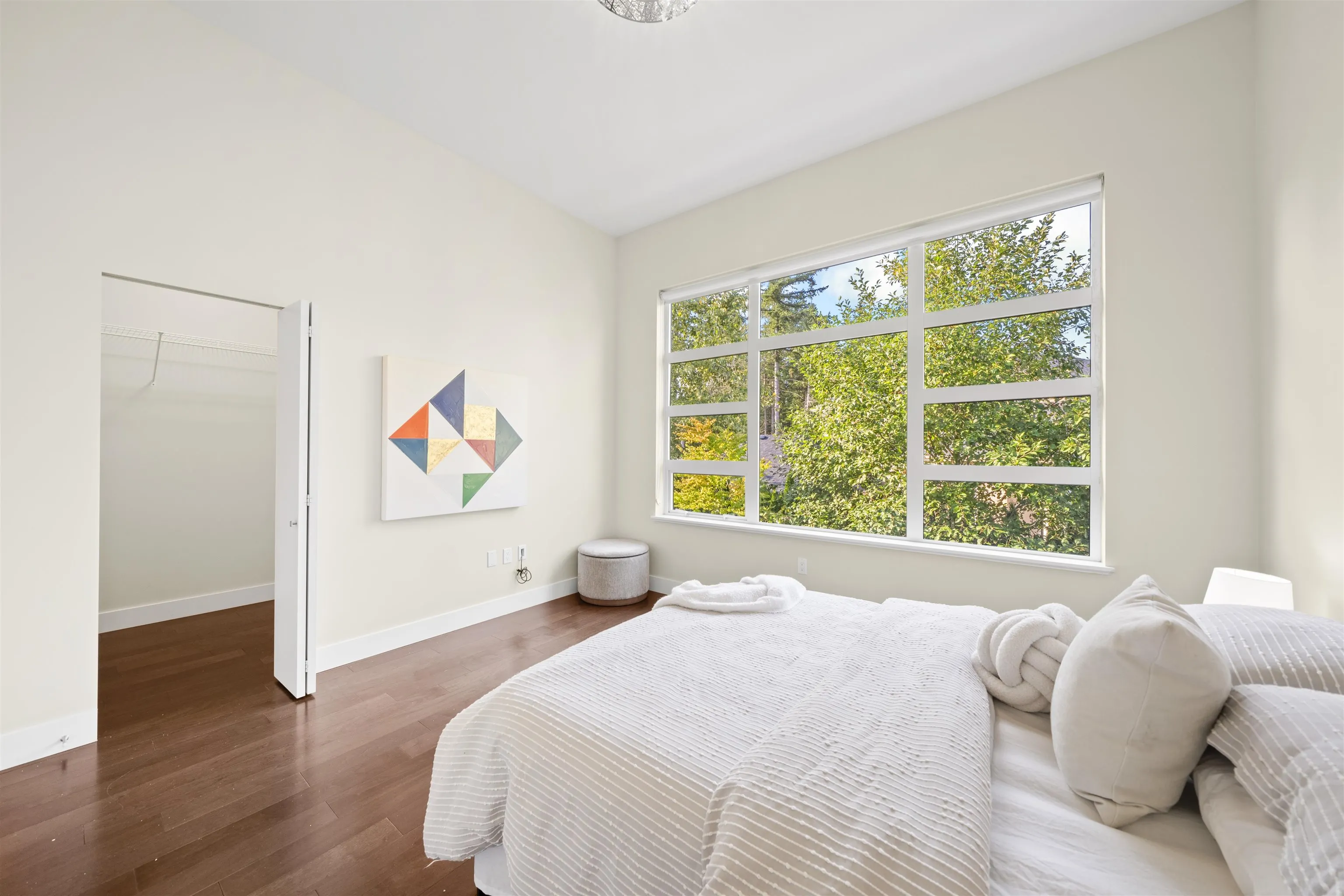 13585 16 Avenue #209