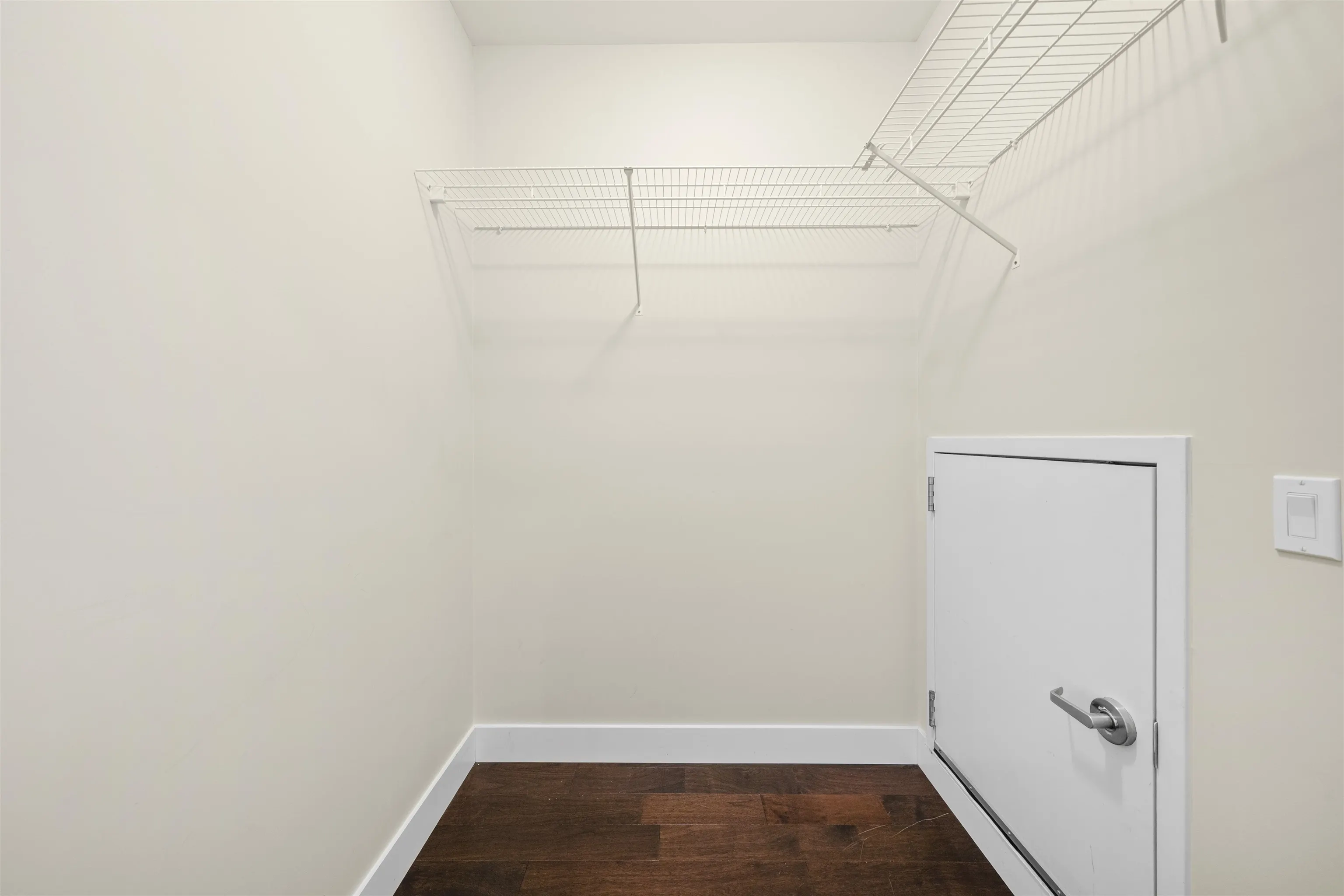 13585 16 Avenue #209
