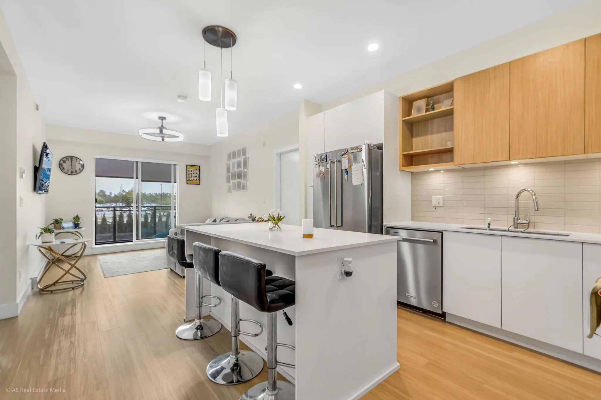 6960 Nicholson Road #208